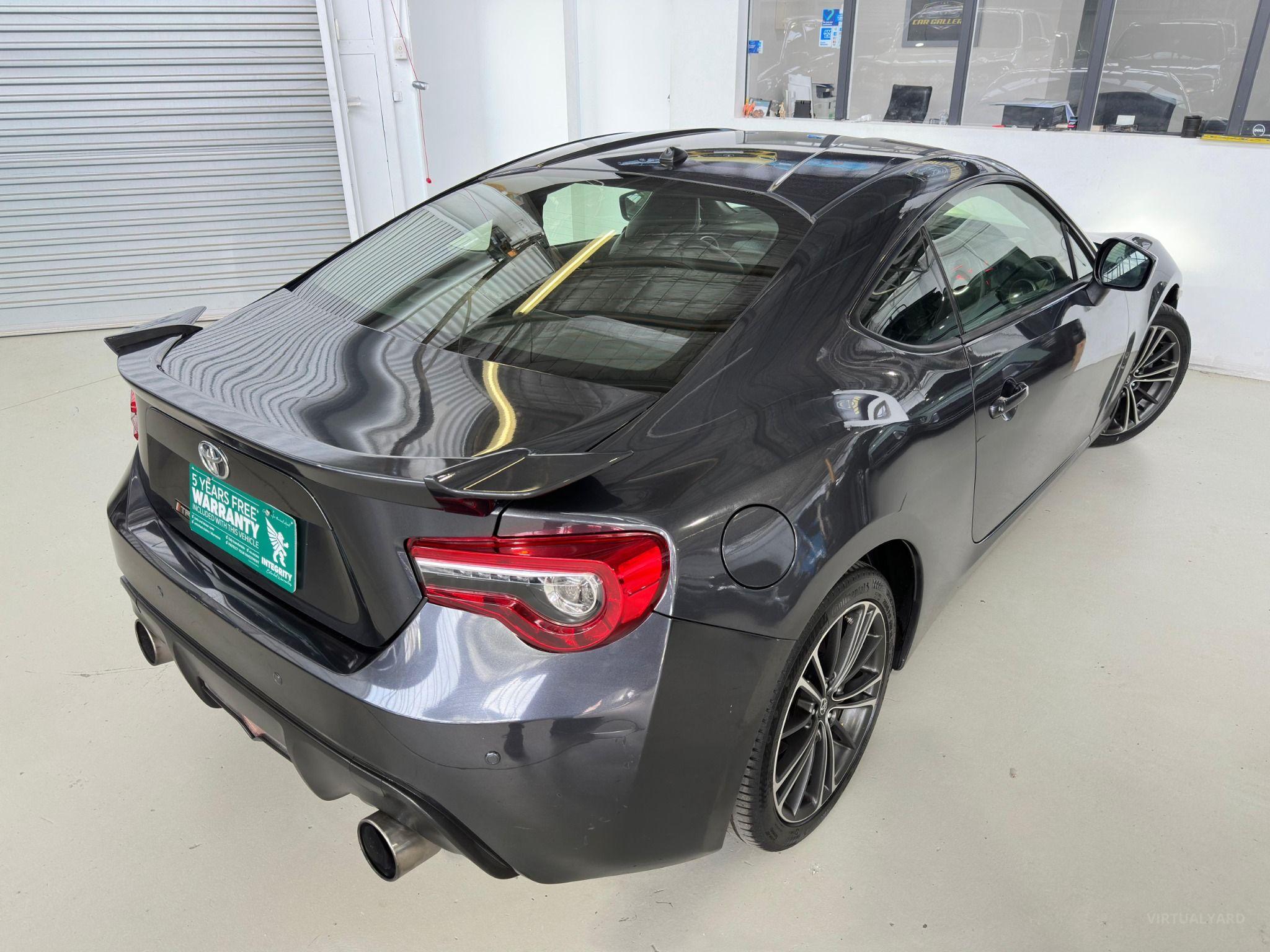 TOYOTA 86