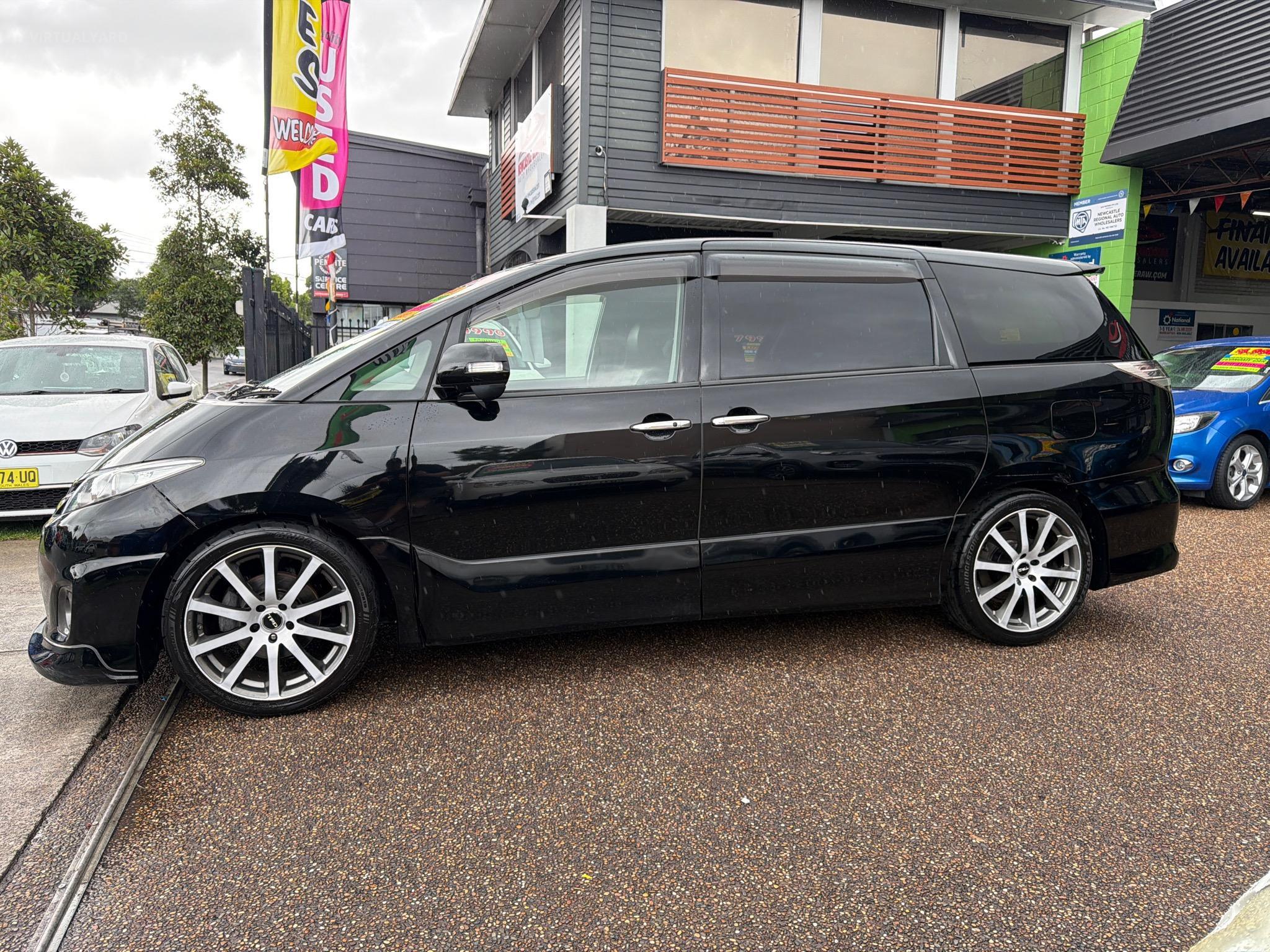 TOYOTA ESTIMA