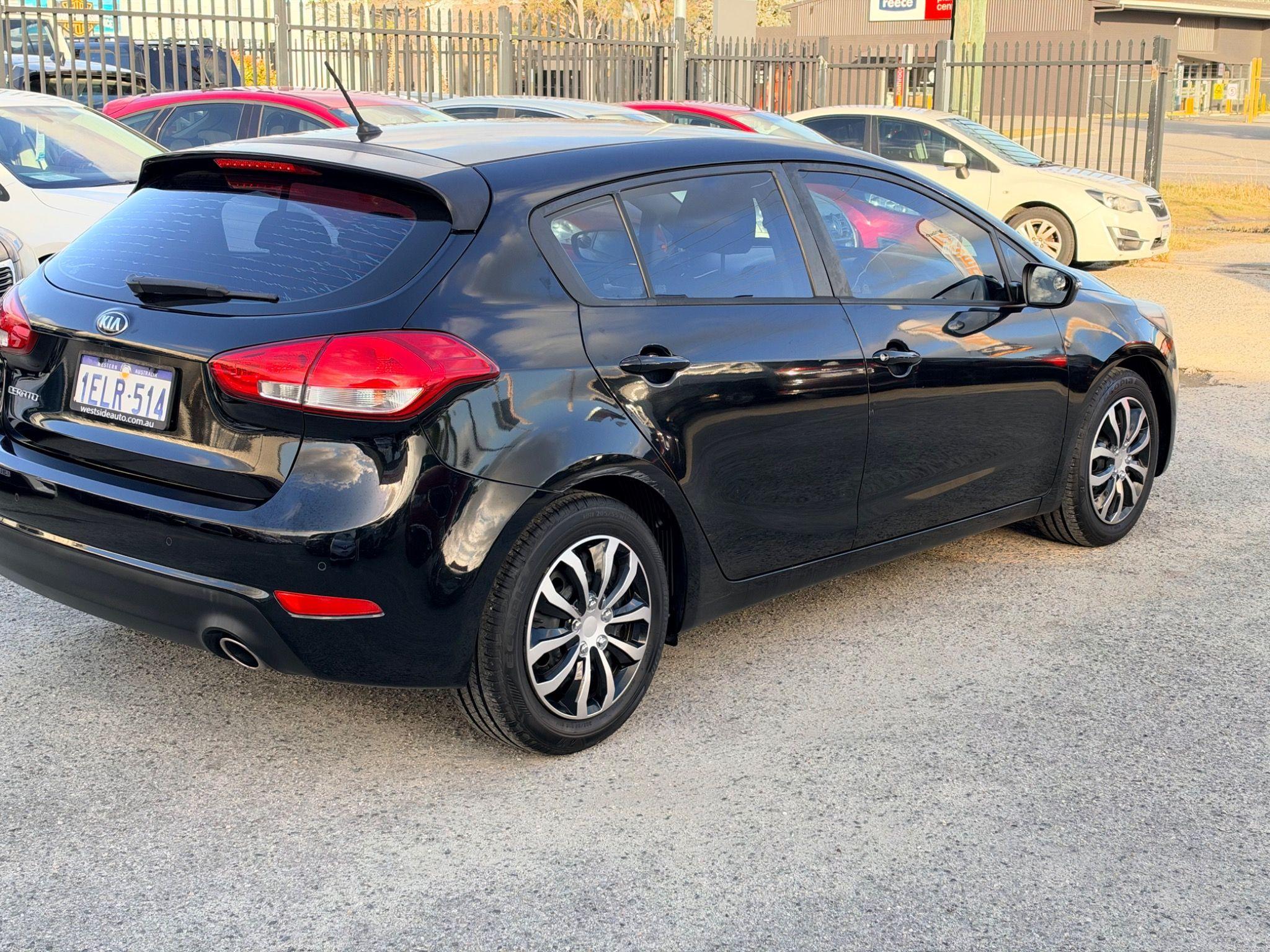 KIA CERATO