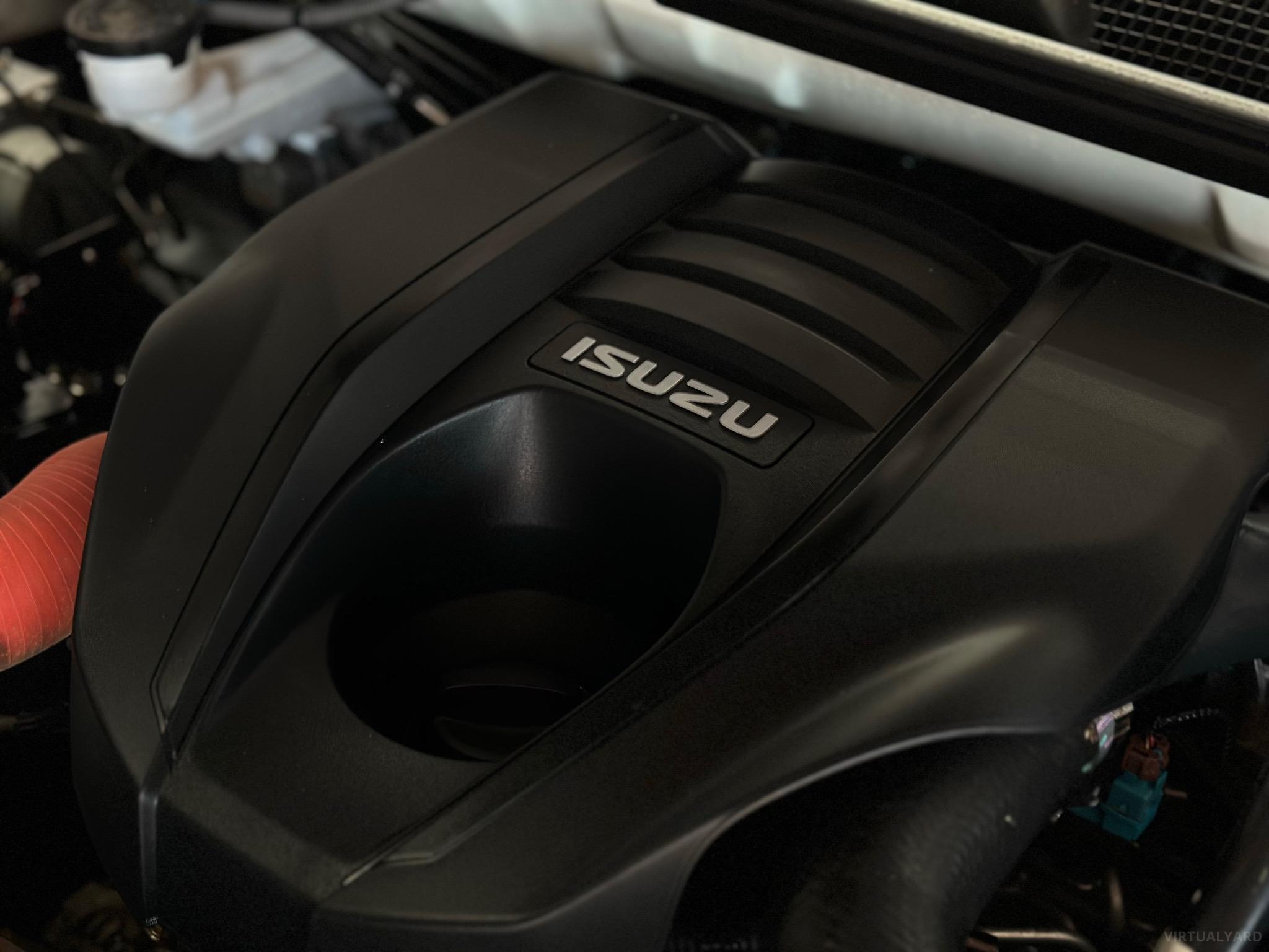 Isuzu MU-X