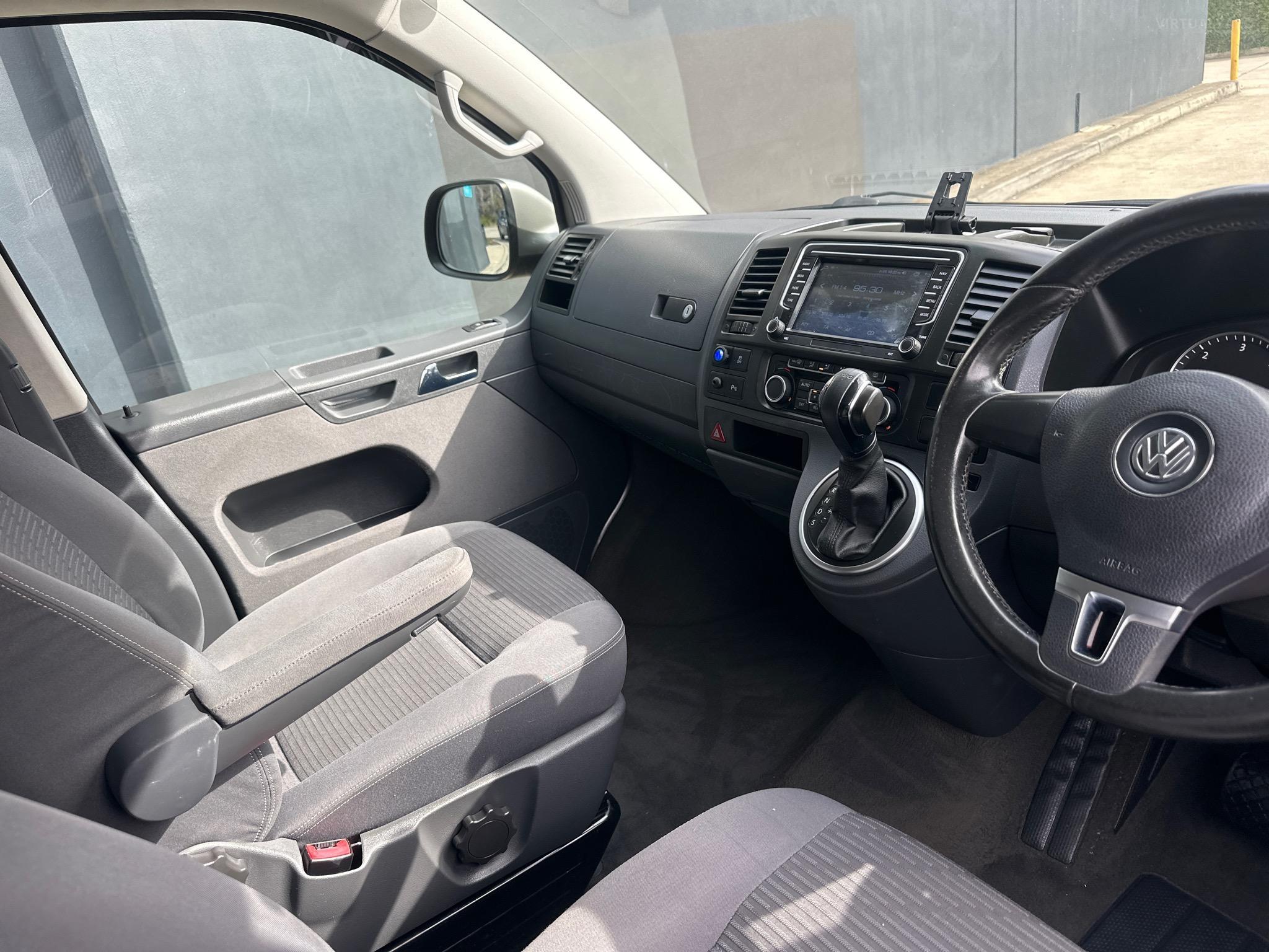 VOLKSWAGEN MULTIVAN T5 COMFORTLINE WAGON 7ST 4DR DSG 7SP 2.0DTT (132KW) [MY10] image 9