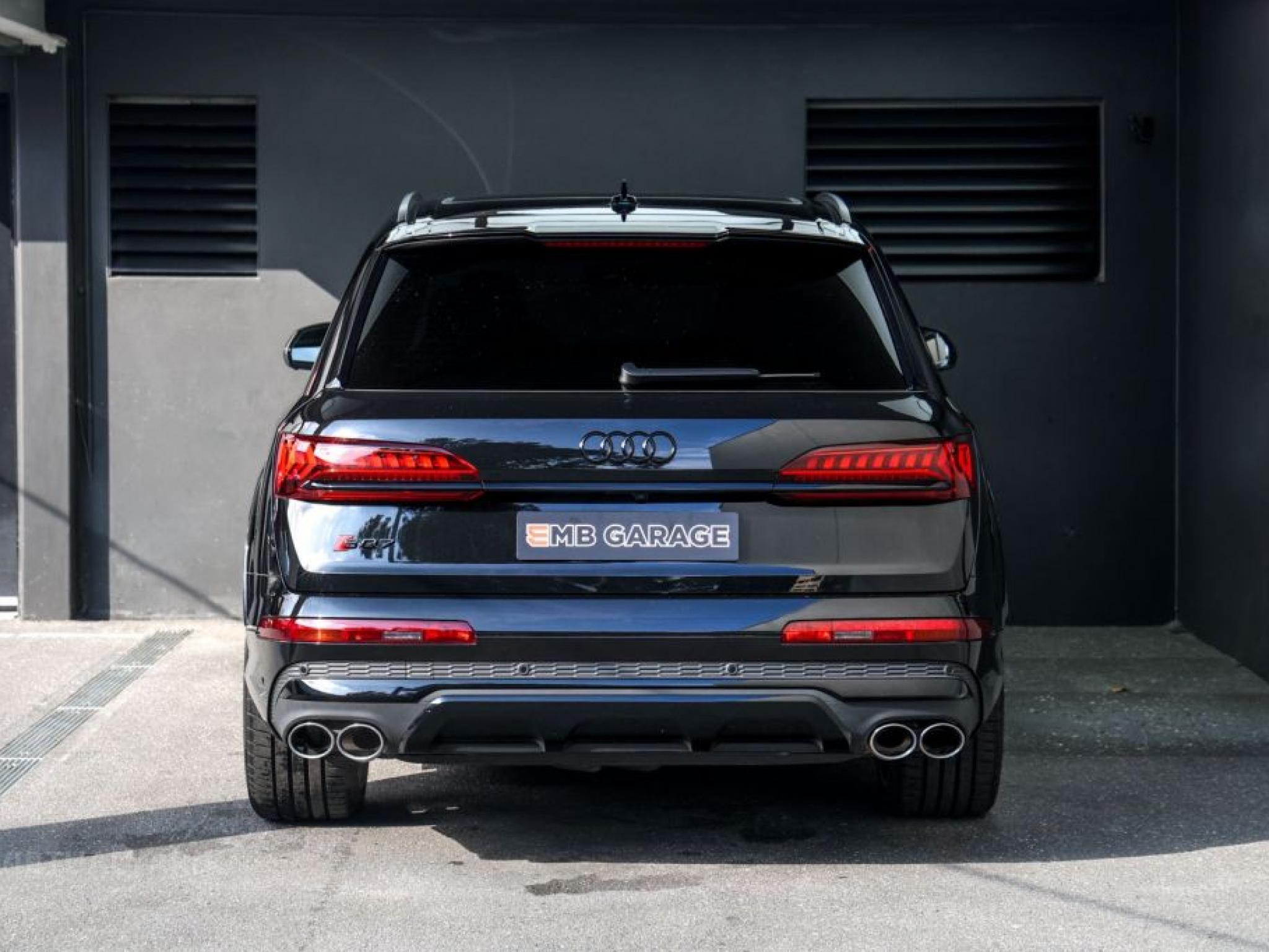 AUDI SQ7