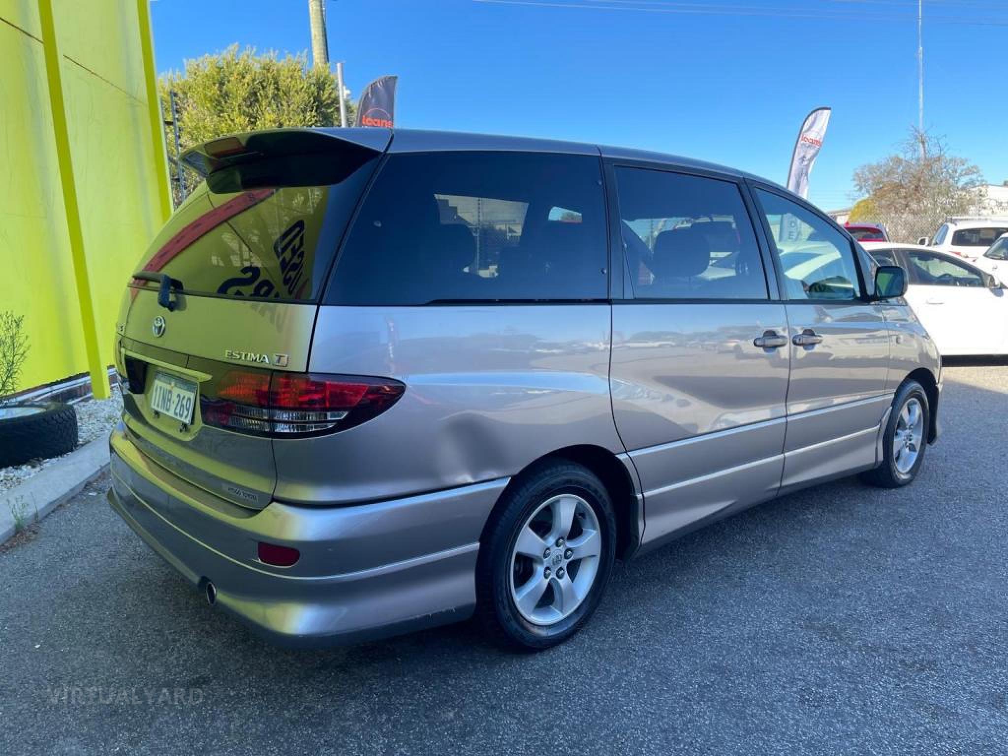 TOYOTA ESTIMA