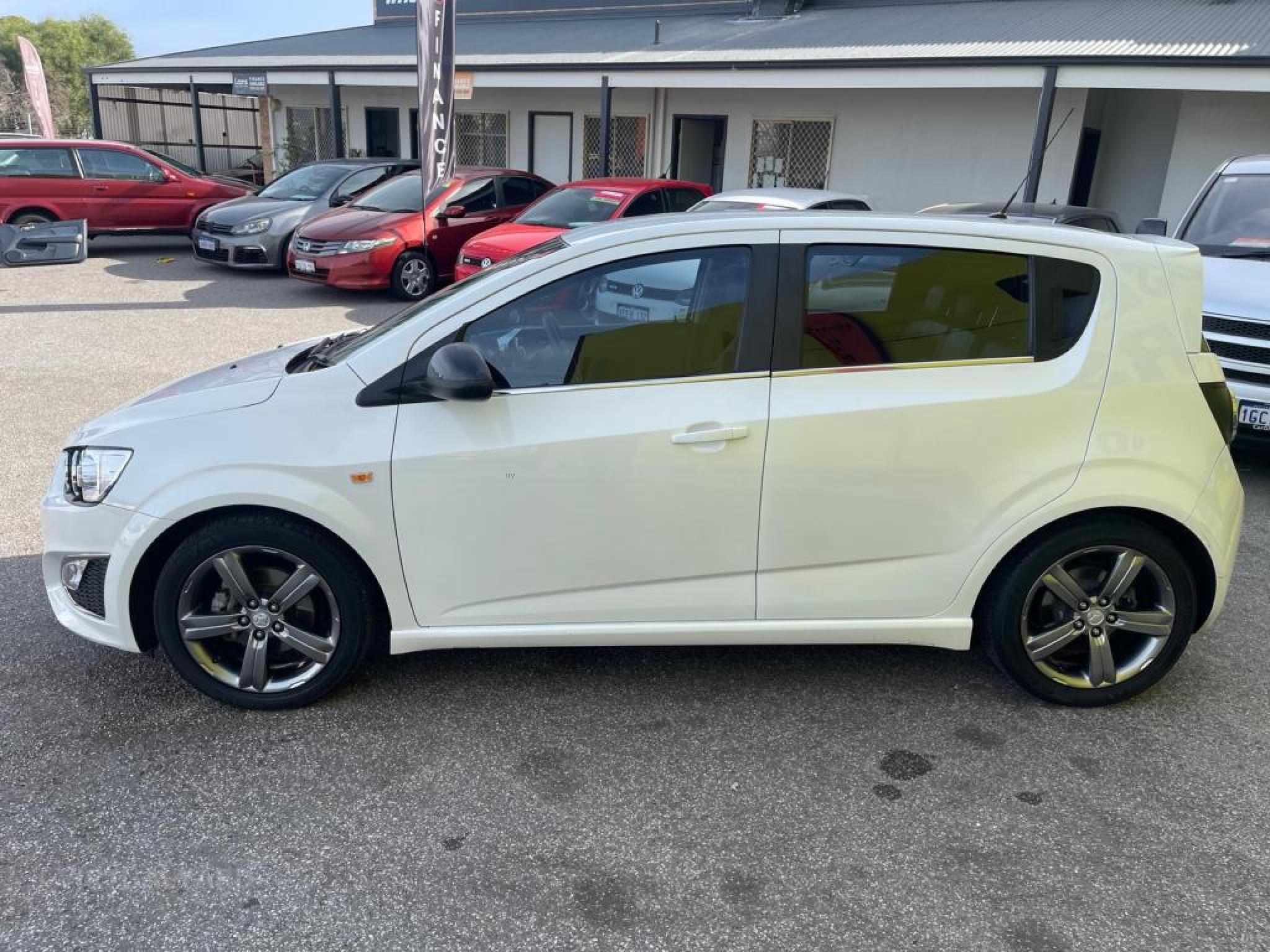 HOLDEN BARINA