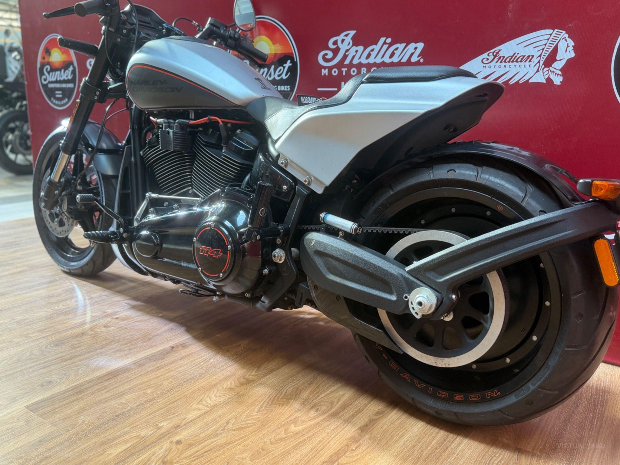 HARLEY DAVIDSON FXDRS 114 SOFTAIL