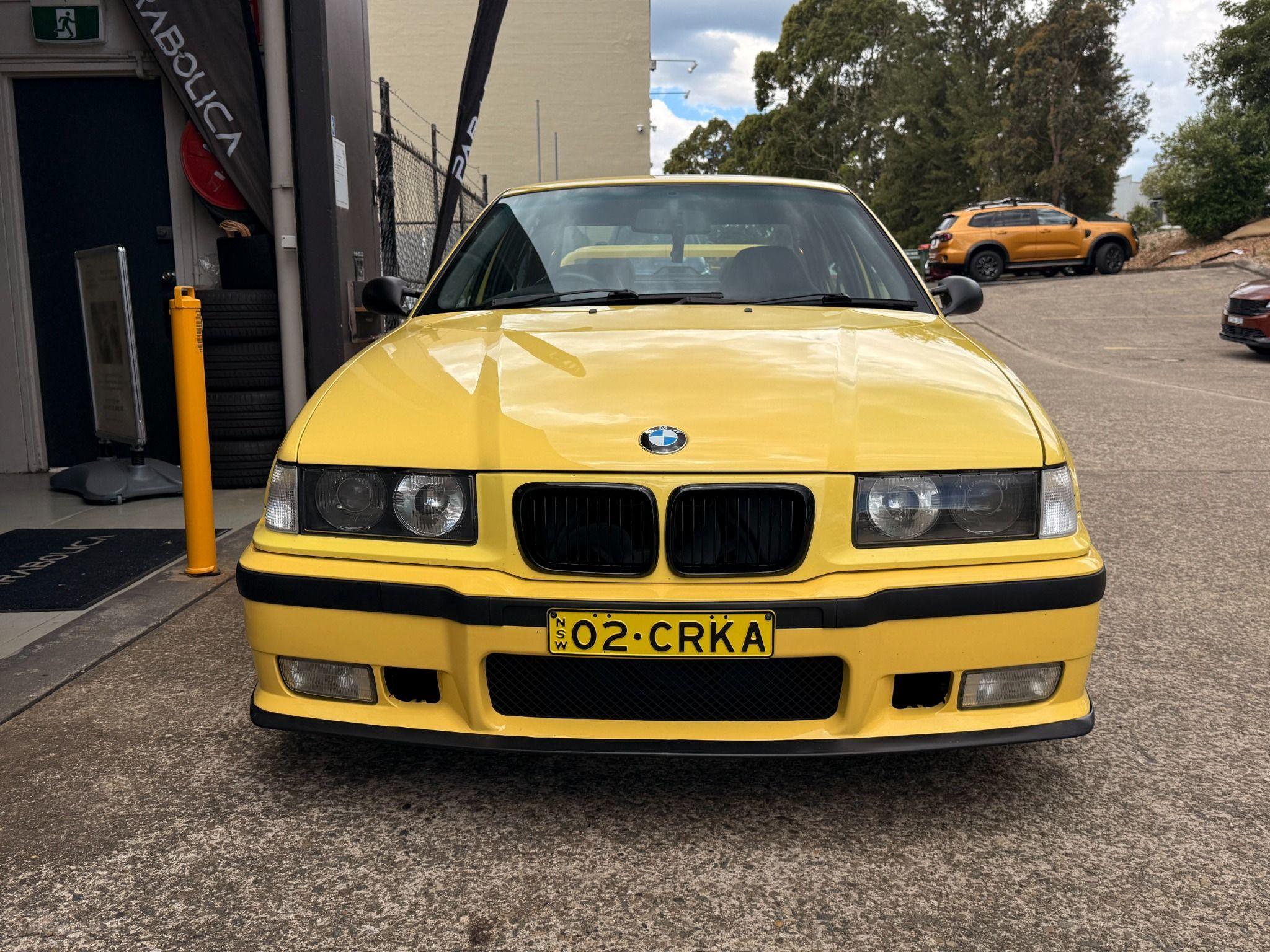 BMW 3