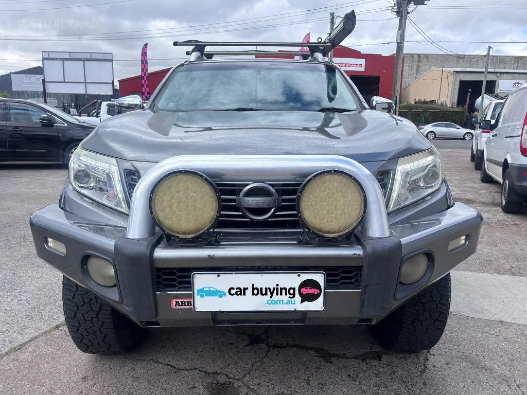 NISSAN NAVARA