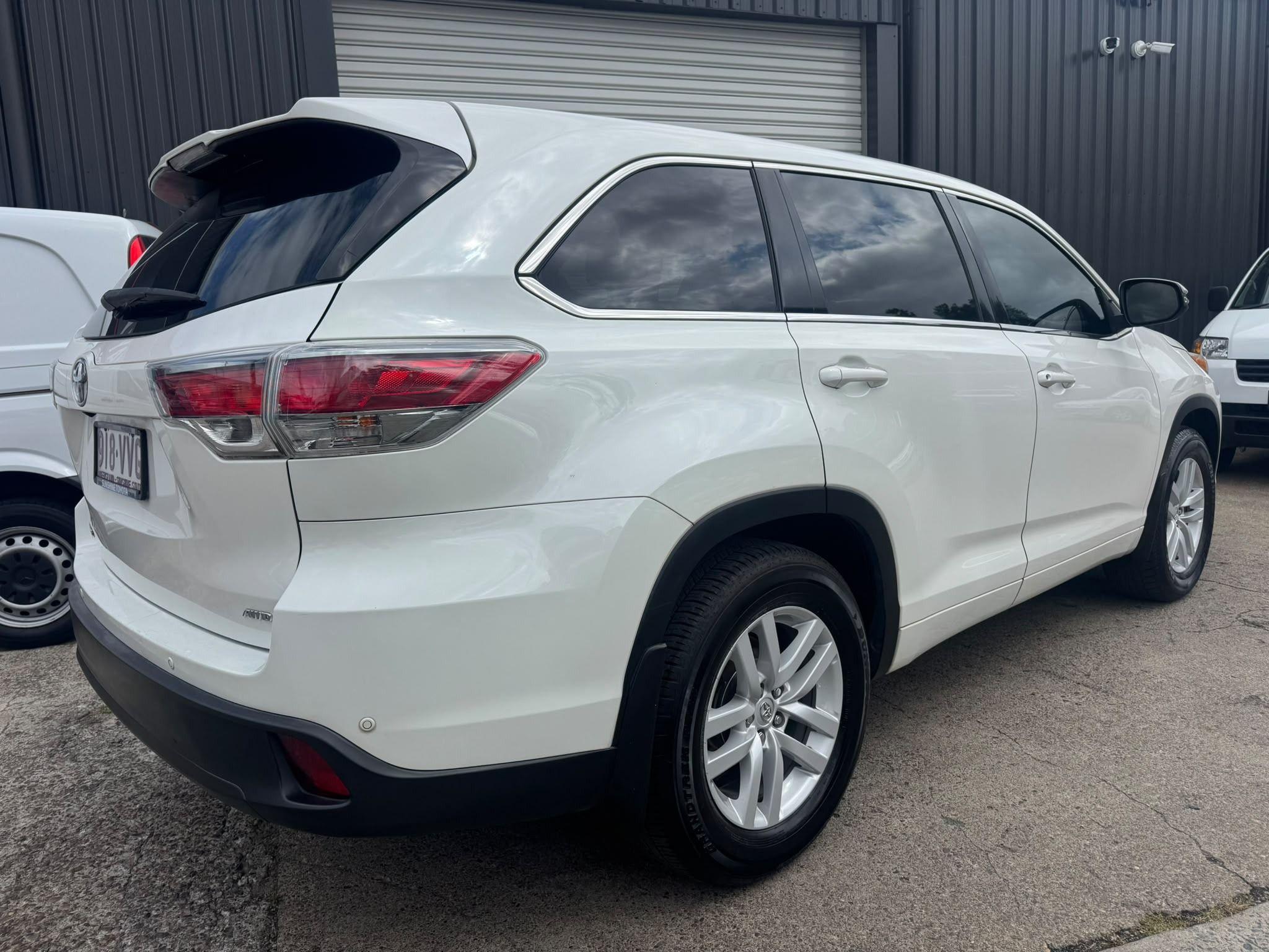 TOYOTA KLUGER