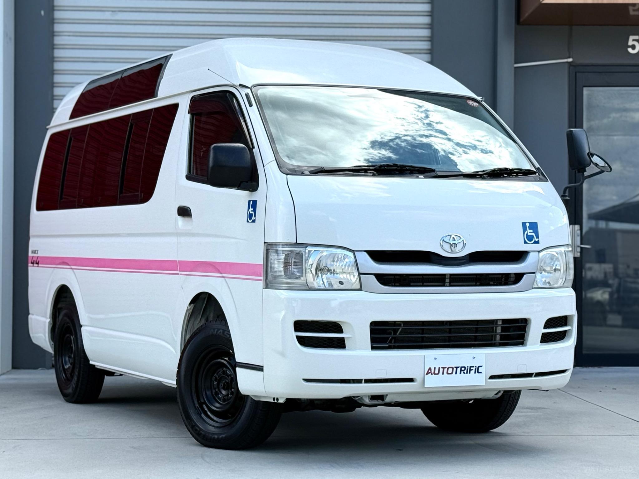 Toyota Hiace Vans For Sale Near Me Gumtree Used Cars Toyota