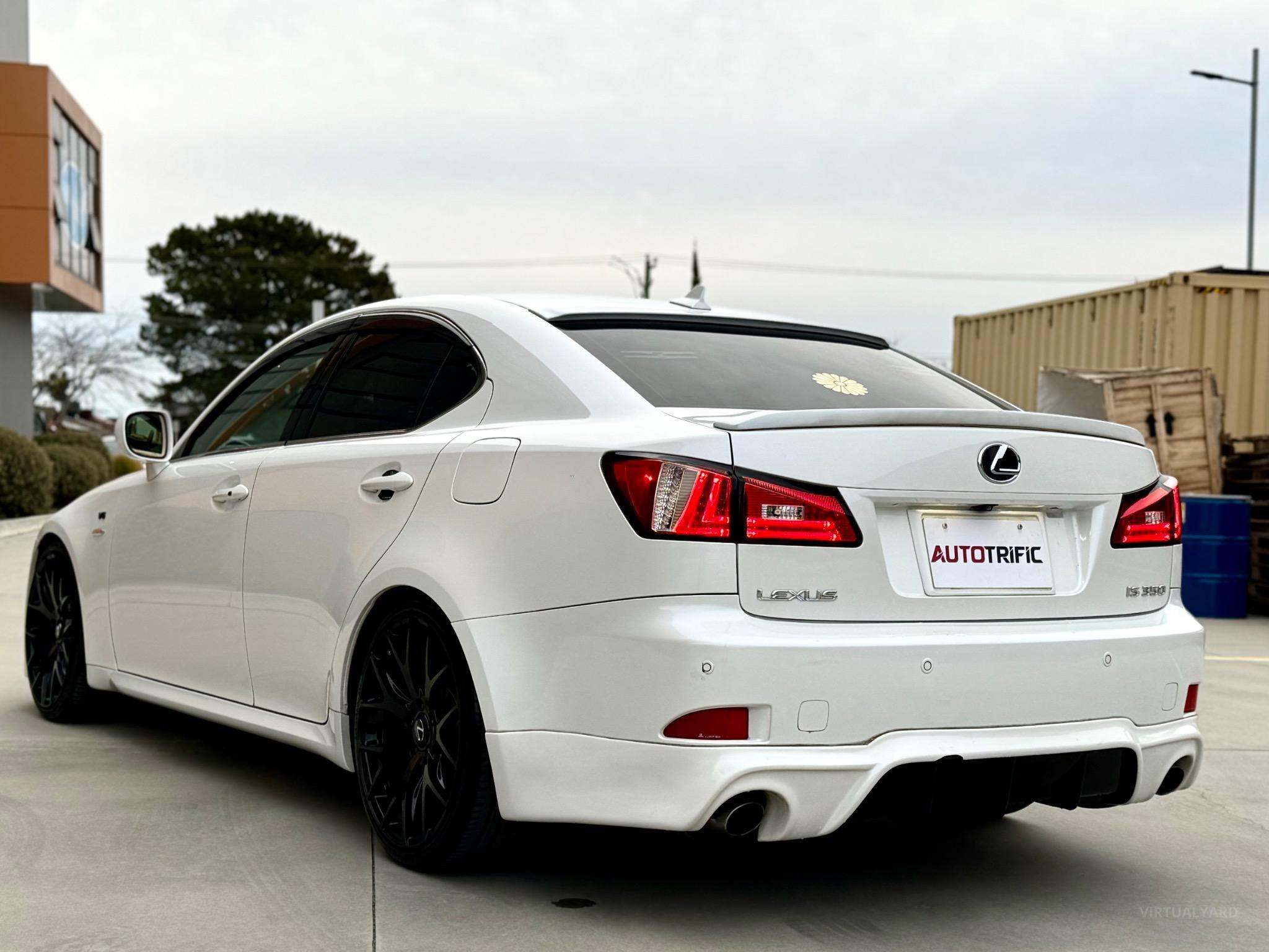 LEXUS IS350