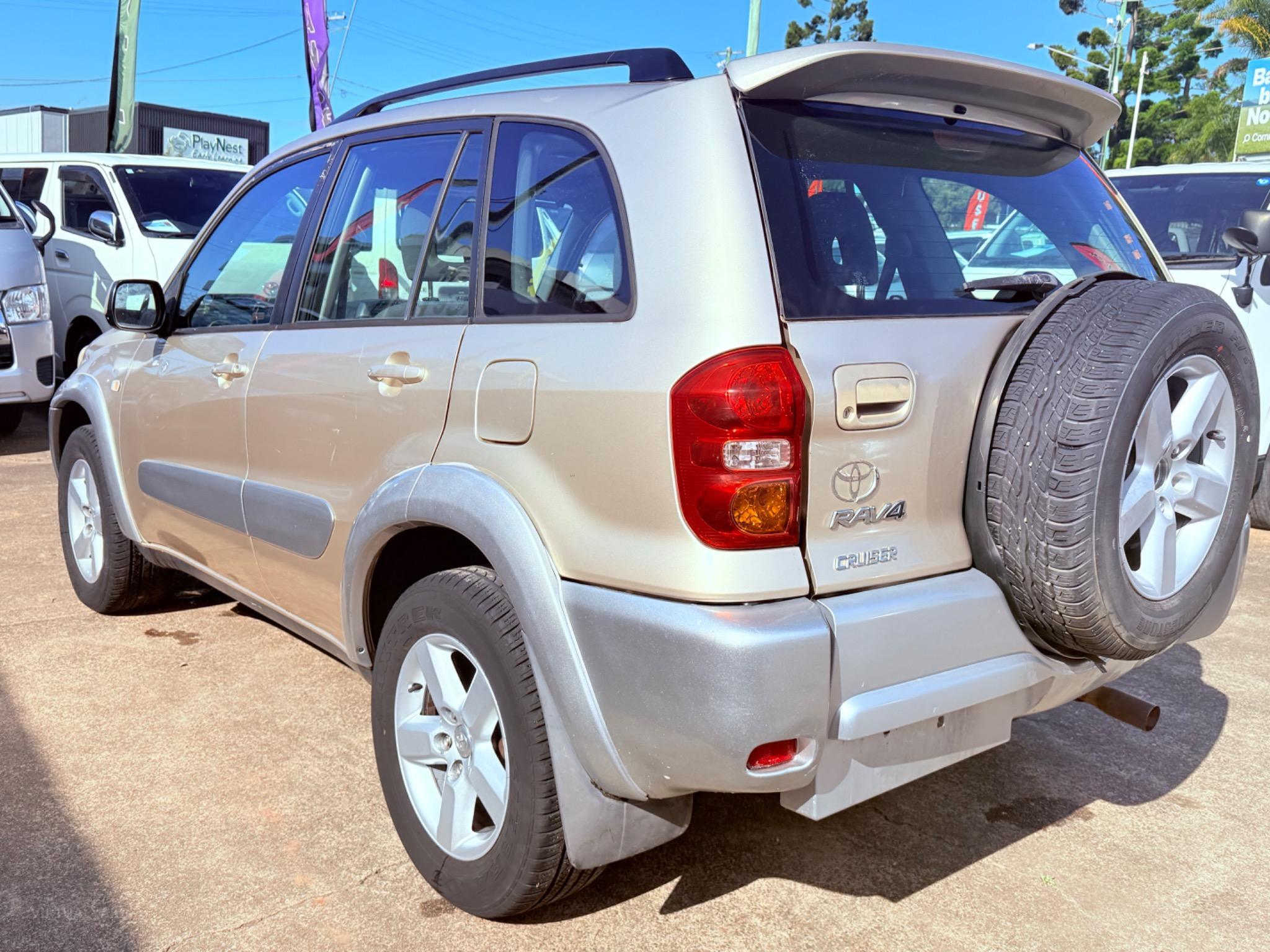 TOYOTA RAV4