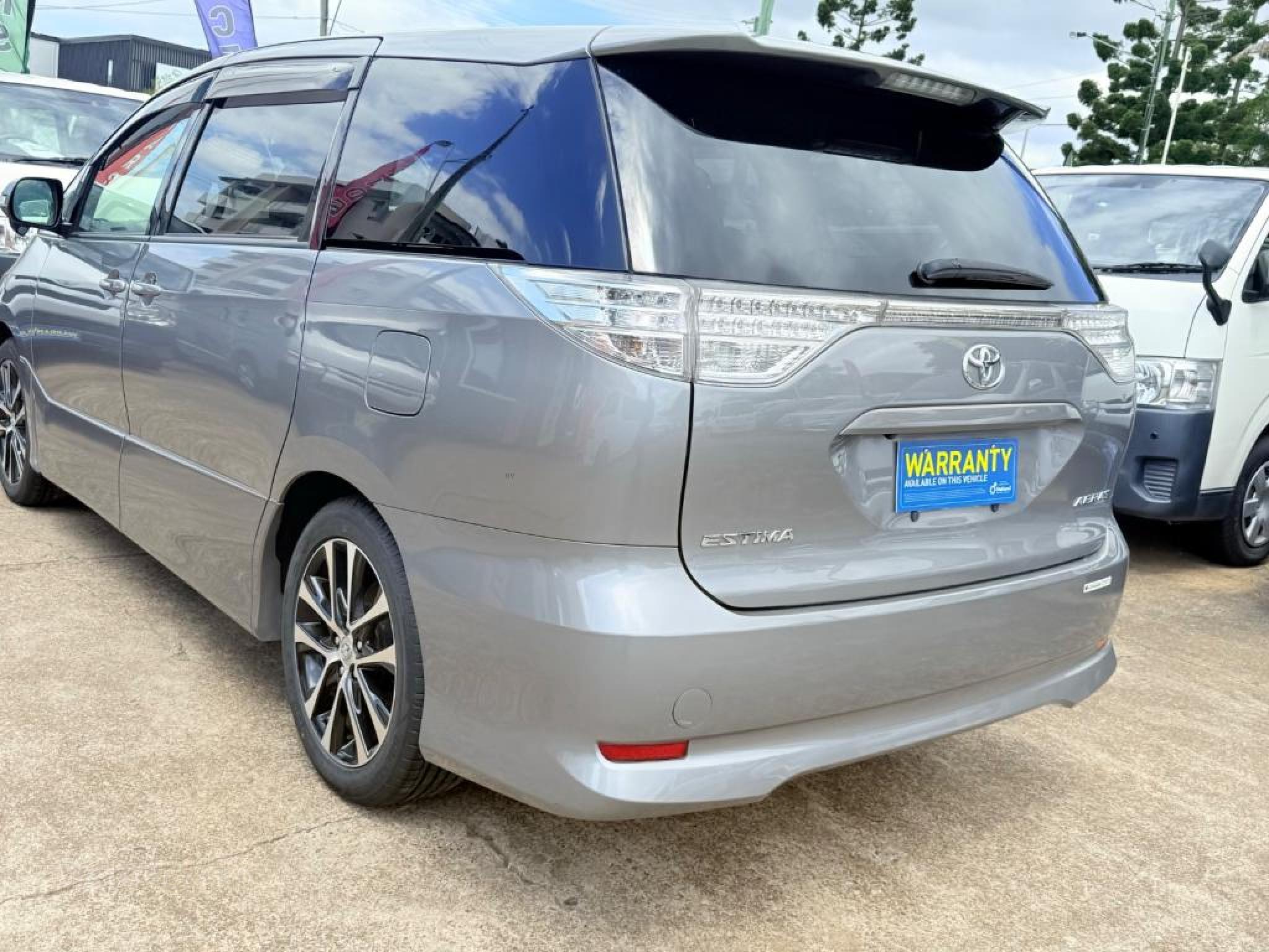 TOYOTA ESTIMA