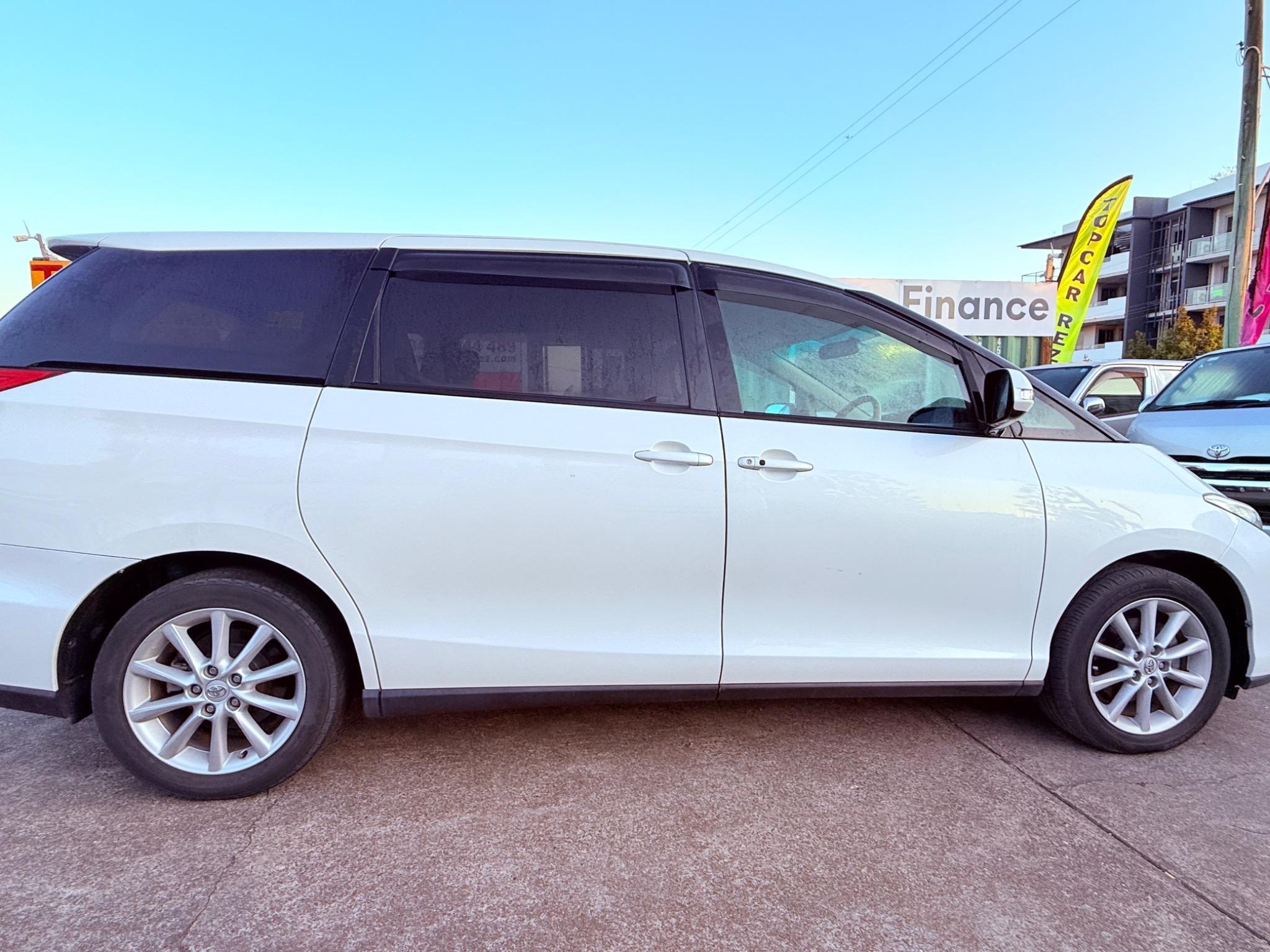 TOYOTA ESTIMA