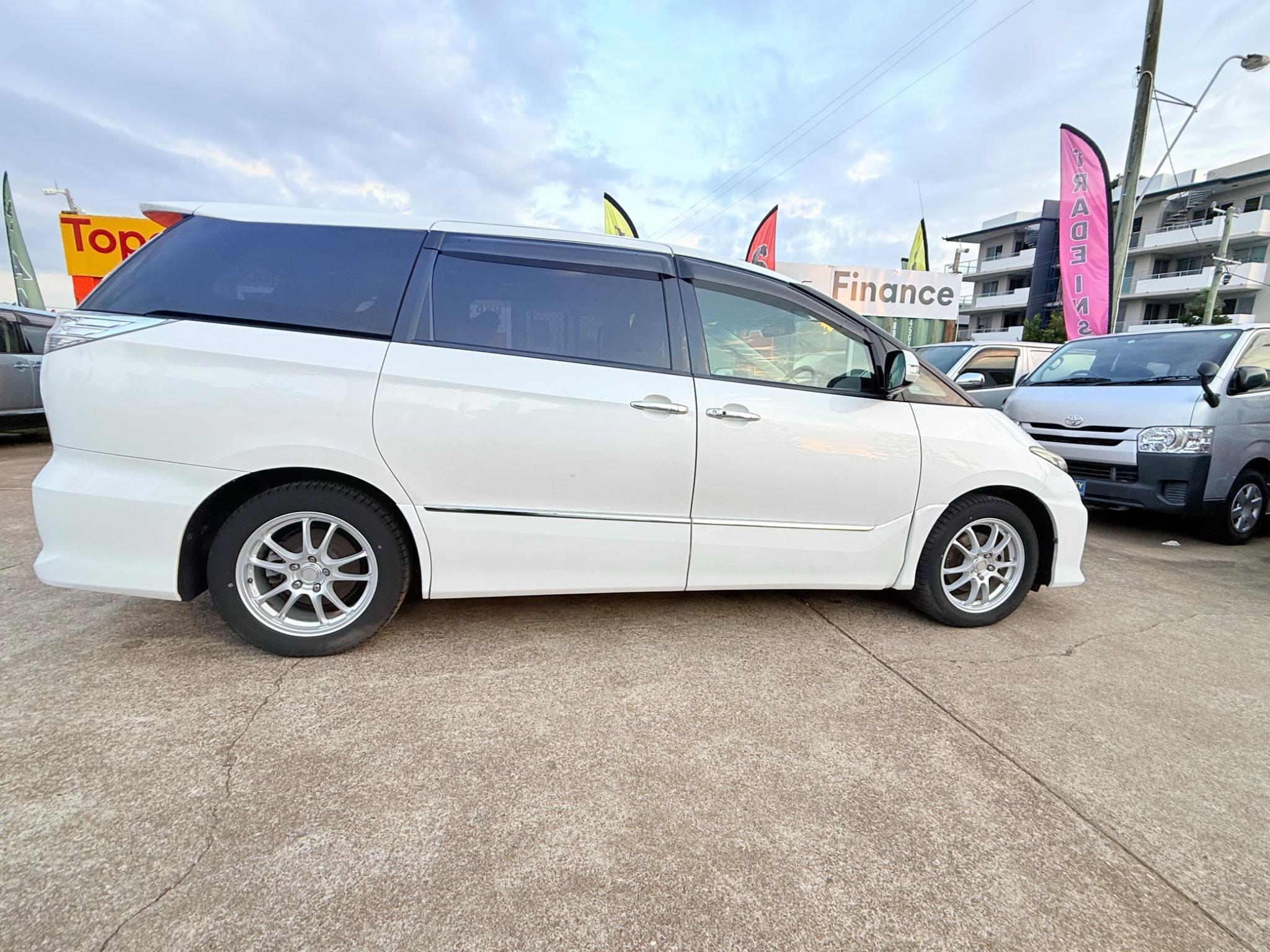 TOYOTA ESTIMA