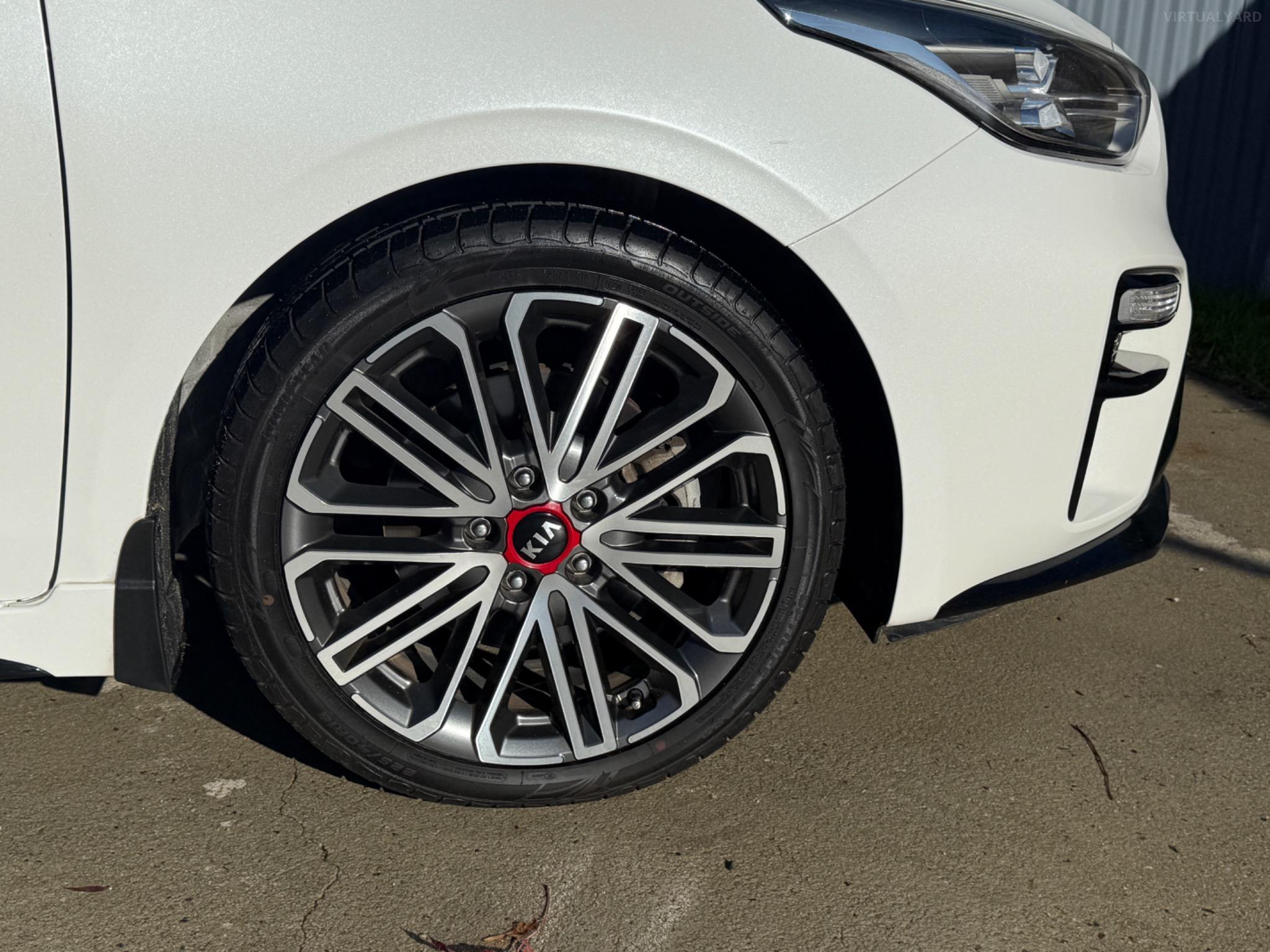 KIA CERATO