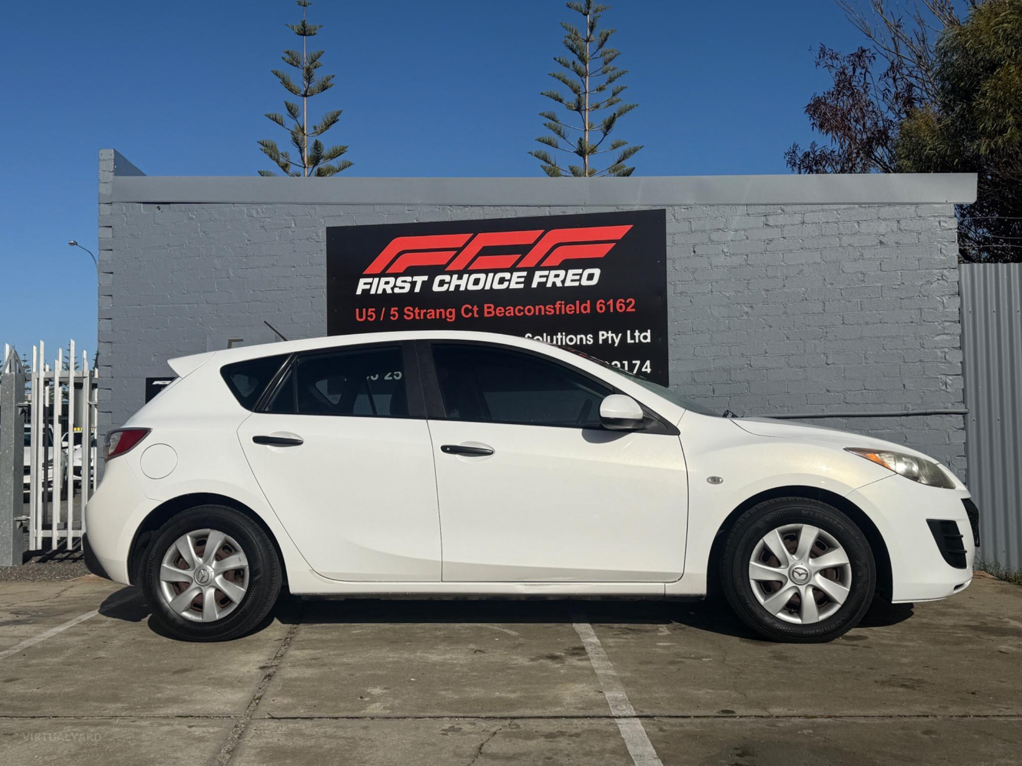 MAZDA MAZDA3
