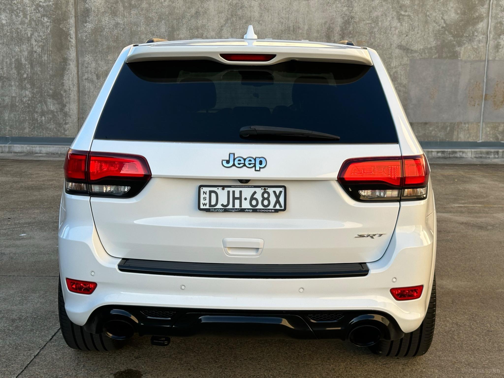 JEEP GRAND CHEROKEE