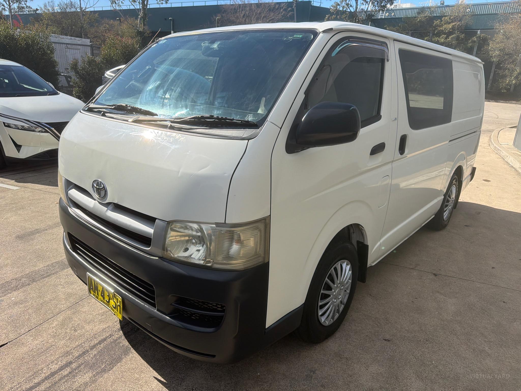 TOYOTA HIACE TRH201R VAN LWB 4DR AUTO 4SP, 1099KG 2.7I image 19