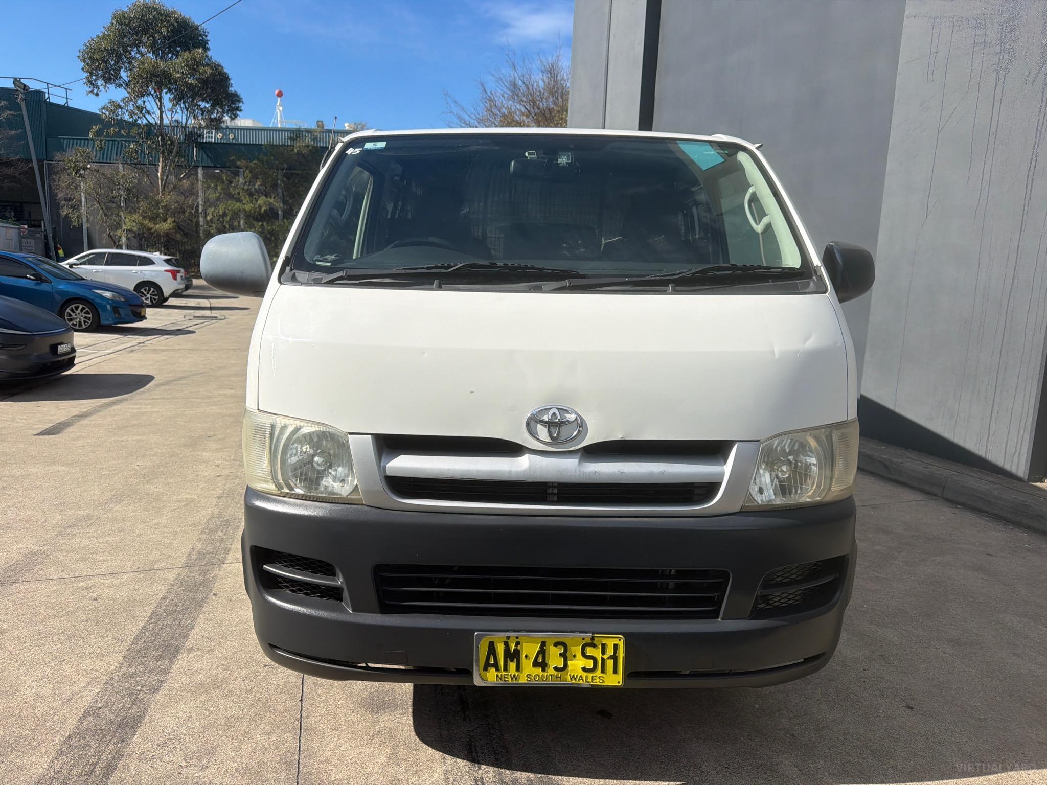 TOYOTA HIACE TRH201R VAN LWB 4DR AUTO 4SP, 1099KG 2.7I image 6