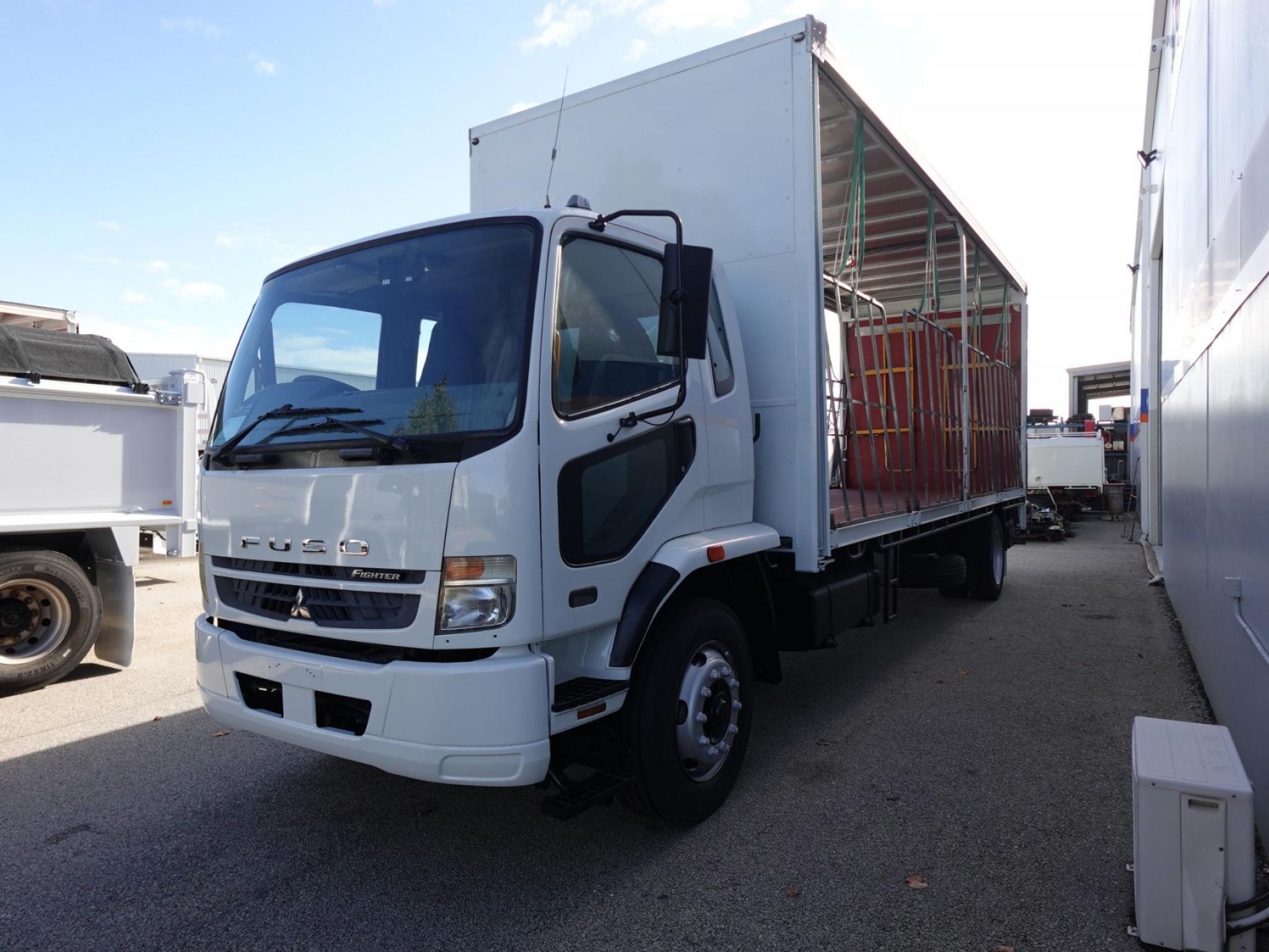 MITSUBISHI FUSO Fighter FM600