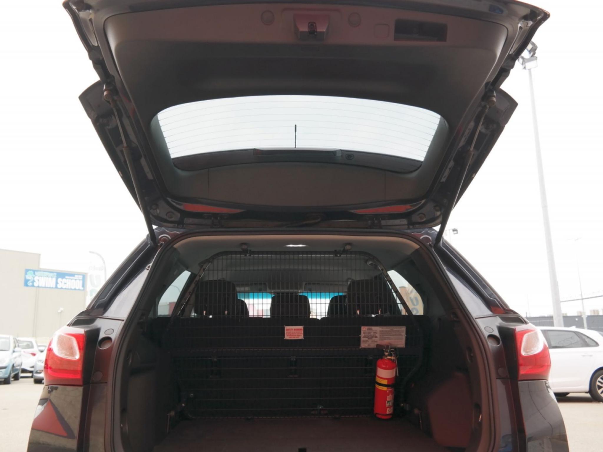 HOLDEN EQUINOX