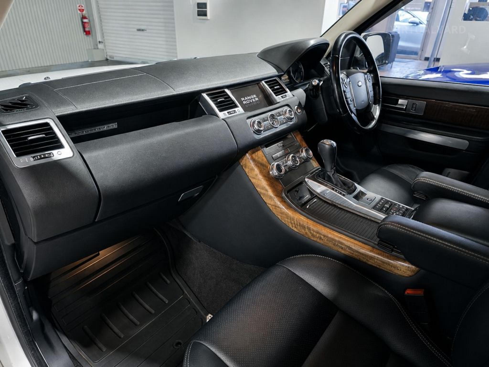 RANGE ROVER RANGE ROVER