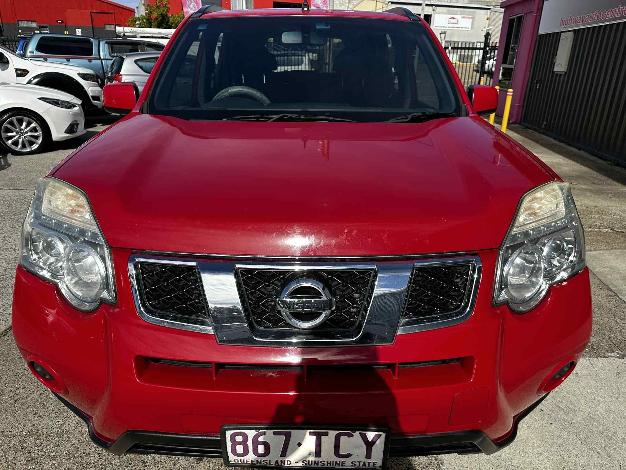 NISSAN X-TRAIL