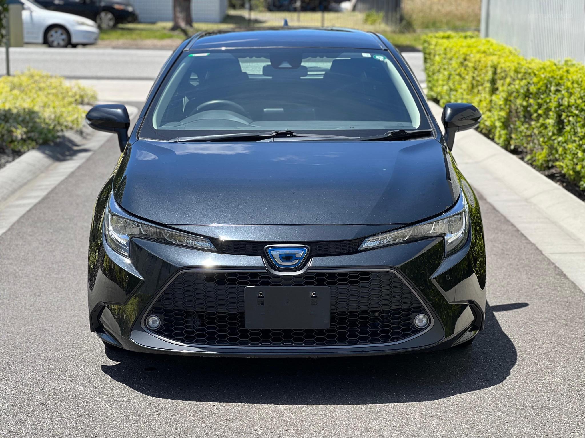TOYOTA COROLLA TOURING WAGON HYBRID