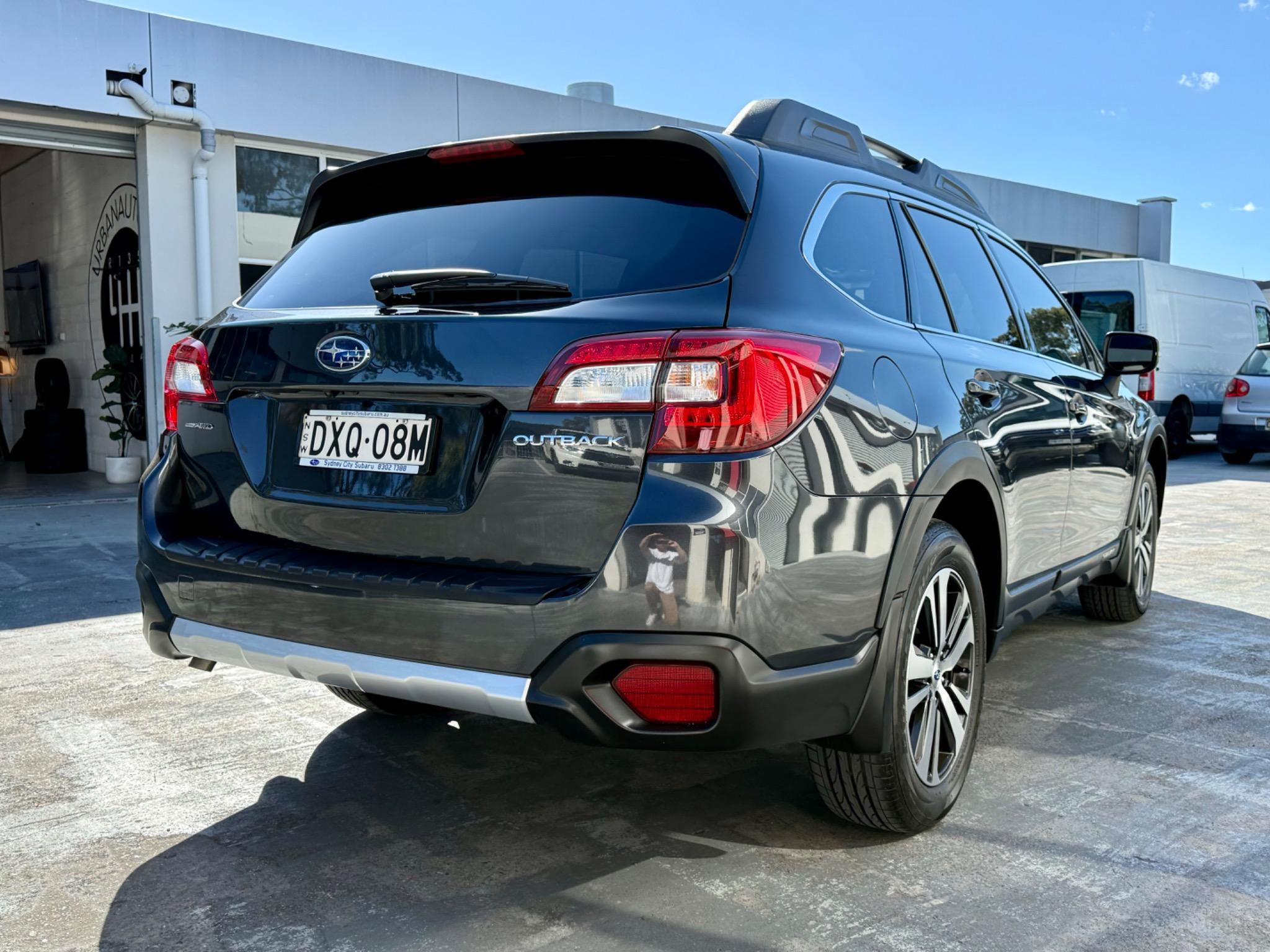 SUBARU OUTBACK