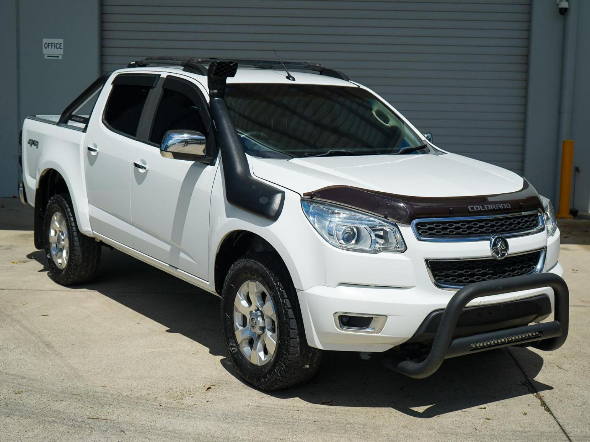 HOLDEN COLORADO