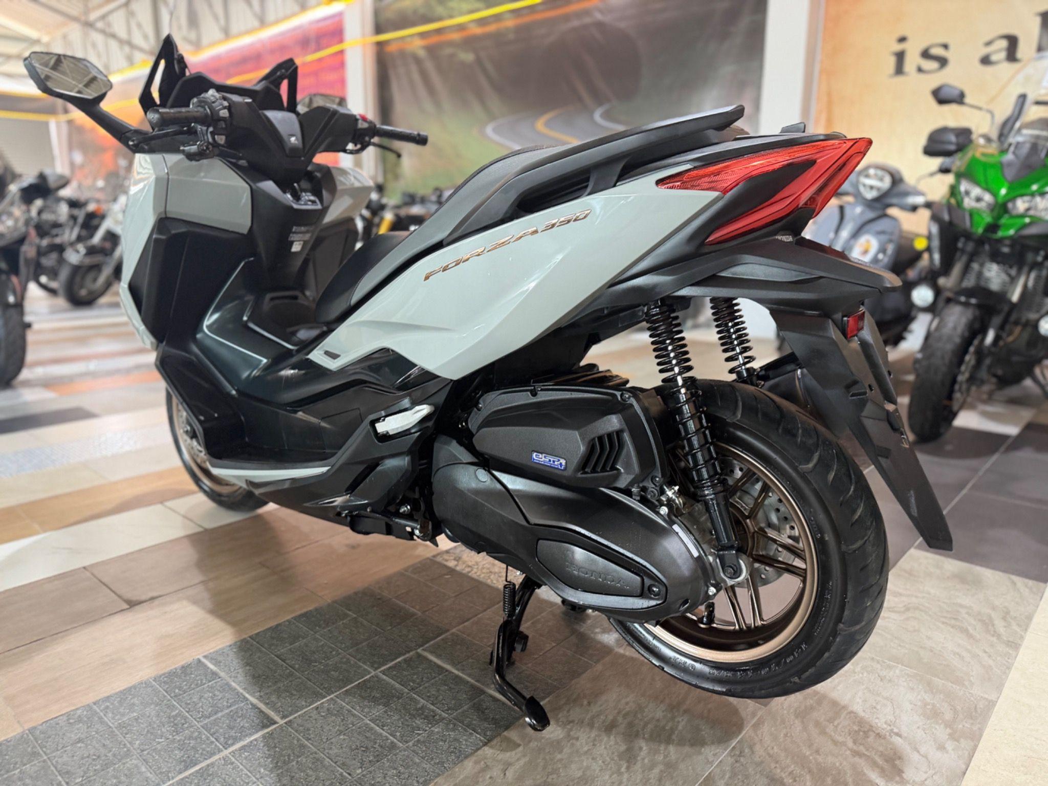 HONDA FORZA 350