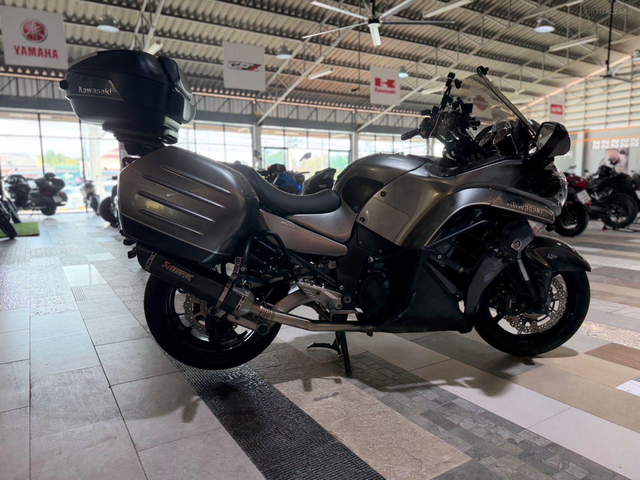 KAWASAKI 1400GTR ABS