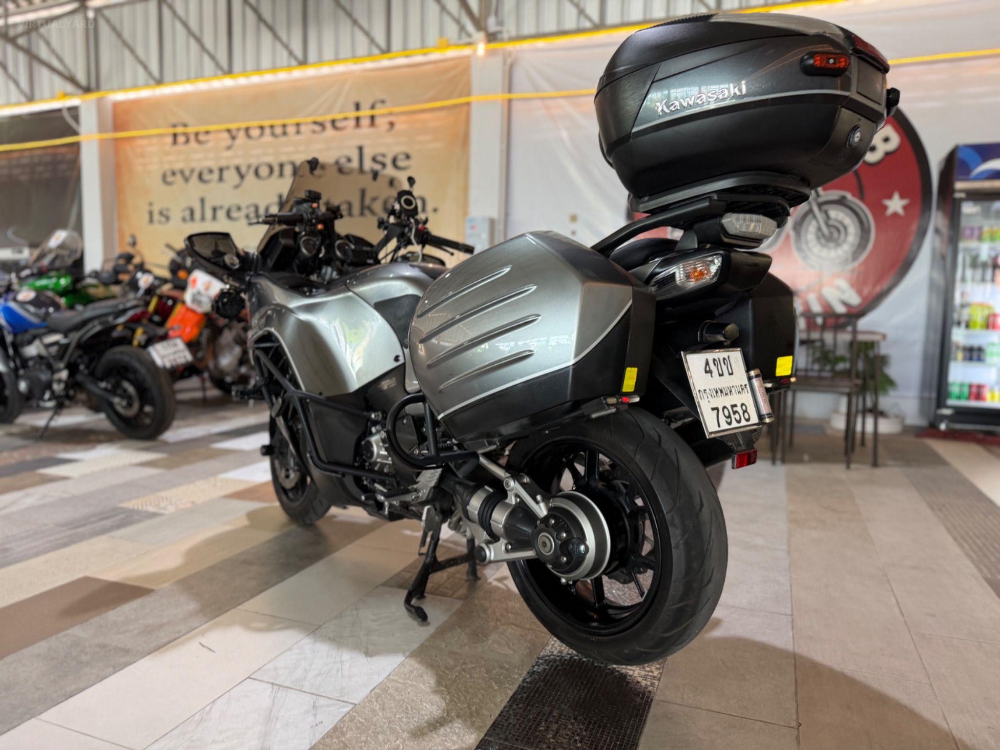 KAWASAKI 1400GTR ABS