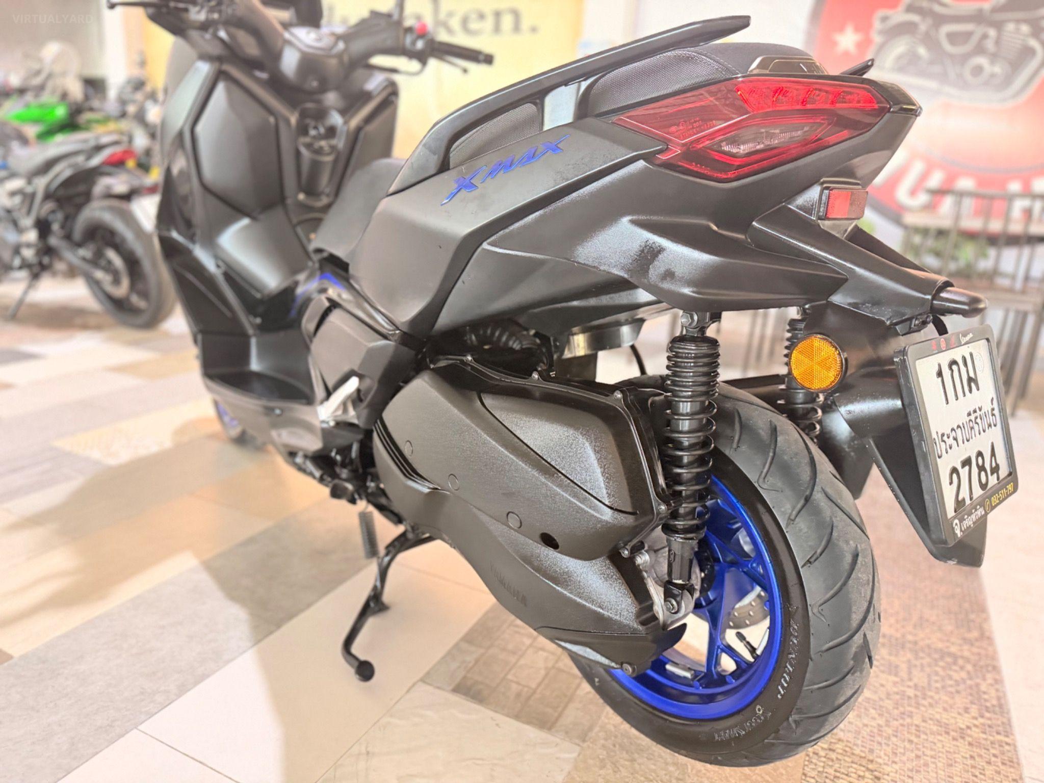 YAMAHA X-MAX 300 CONNECT