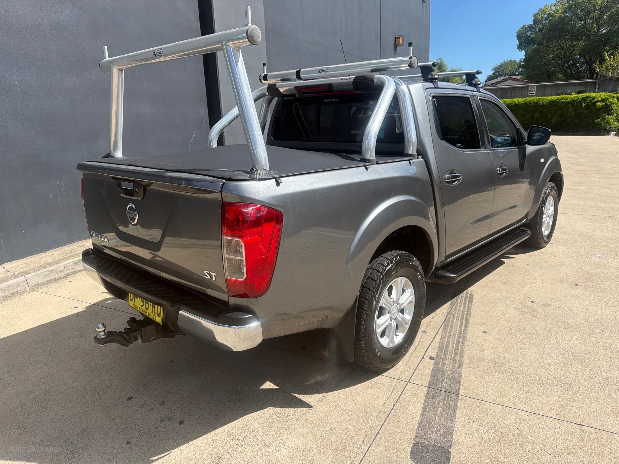 NISSAN NAVARA D23 S4 ST UTILITY DUAL CAB 4DR SPTS AUTO 7SP 4X2 1049KG 2.3DTT image 4