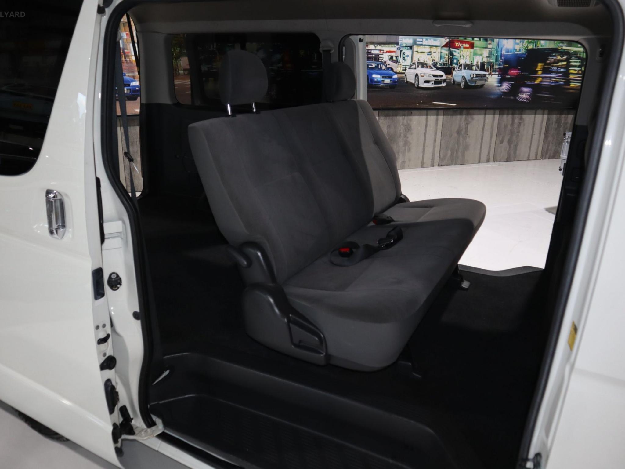 Toyota Hiace Super GL