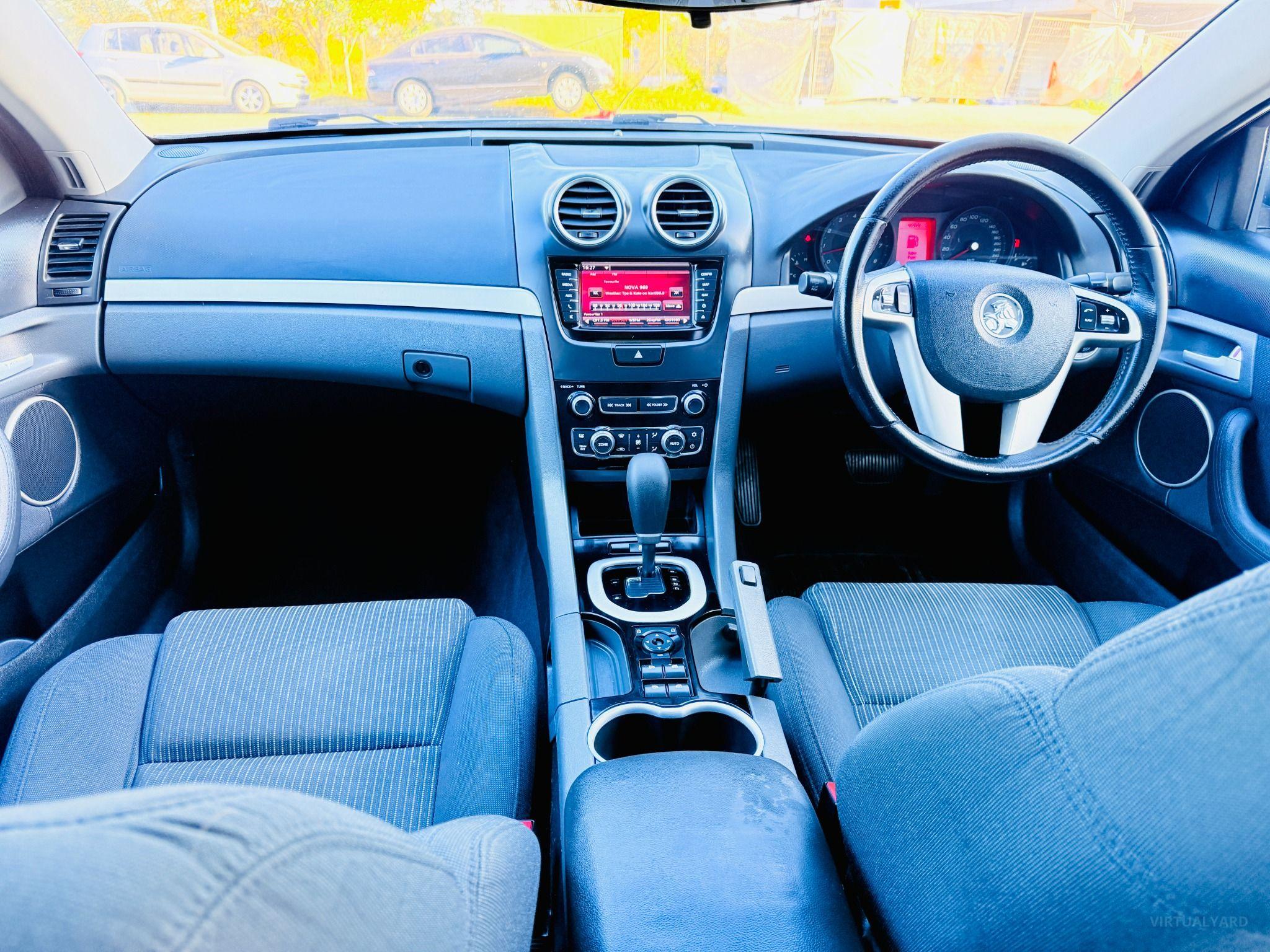 HOLDEN COMMODORE