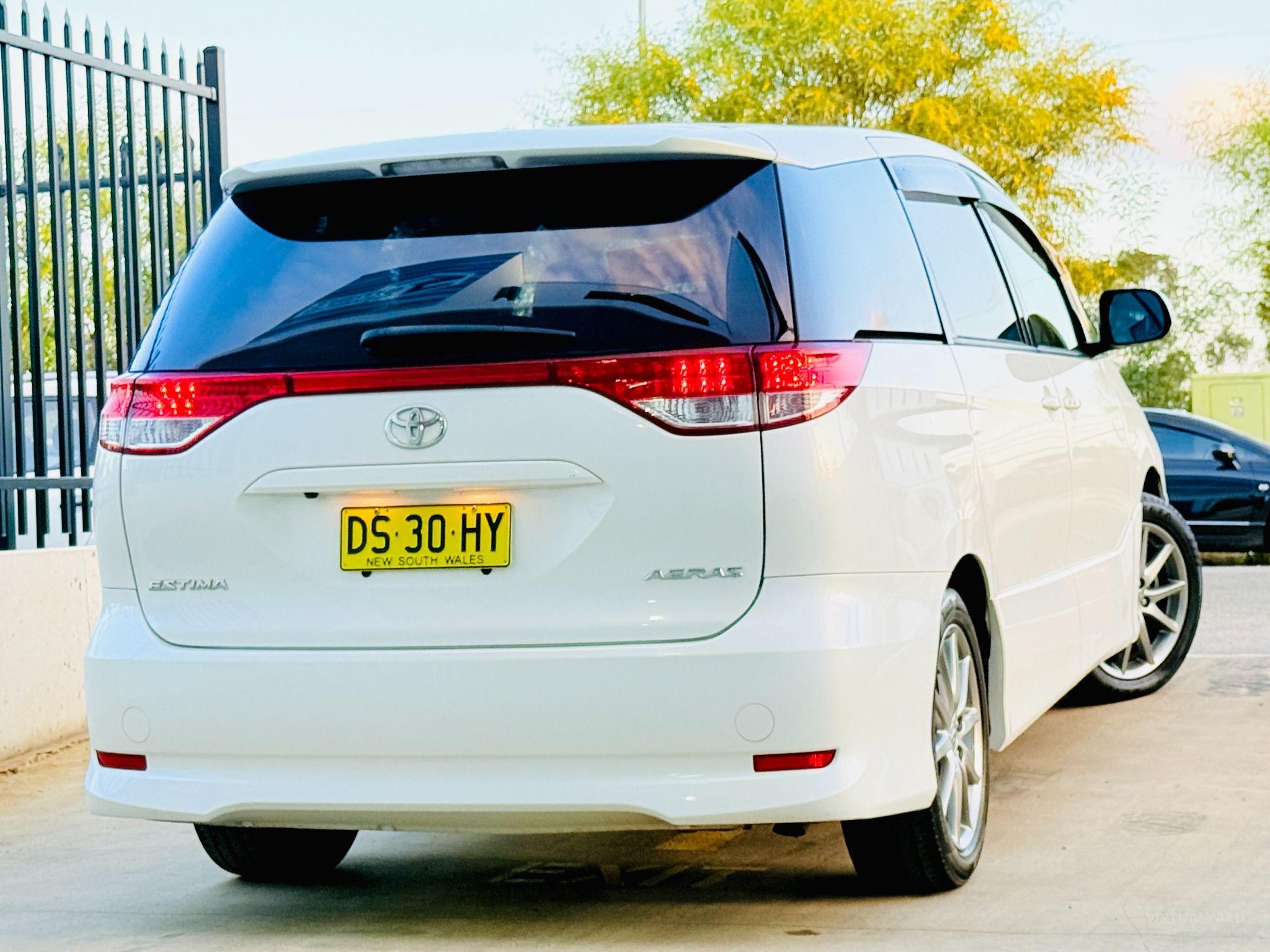 TOYOTA ESTIMA