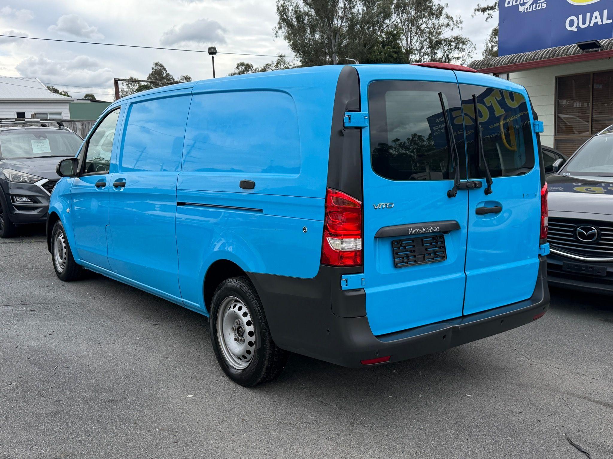 MERCEDES-BENZ VITO