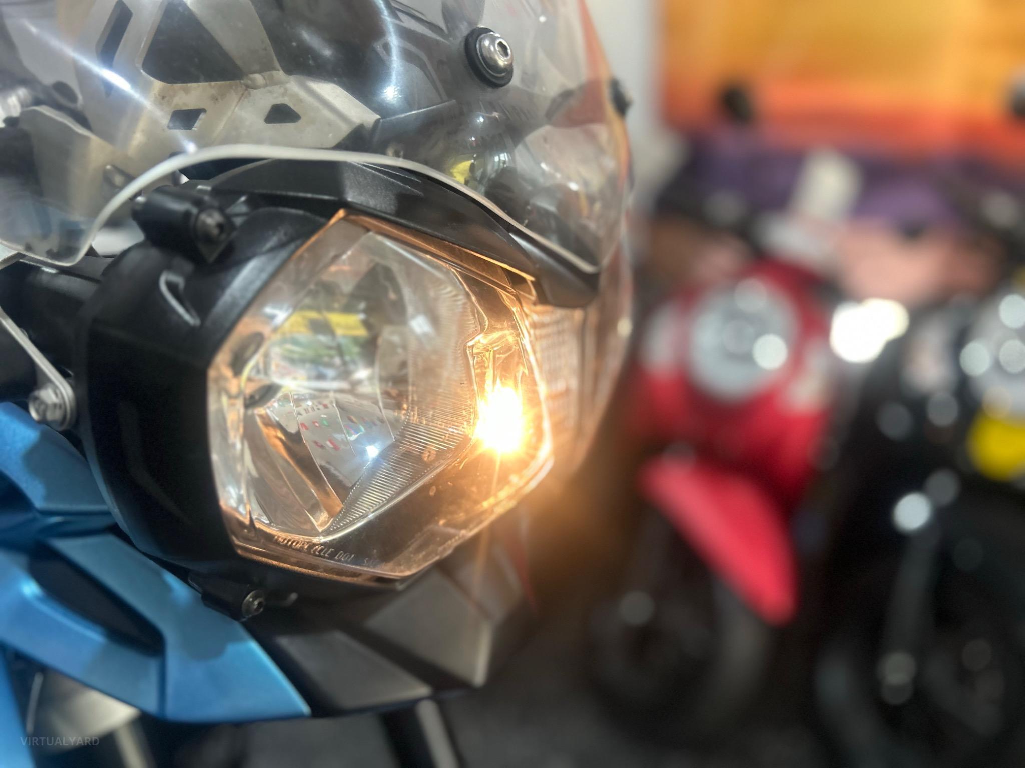 TRIUMPH TIGER XRX 800