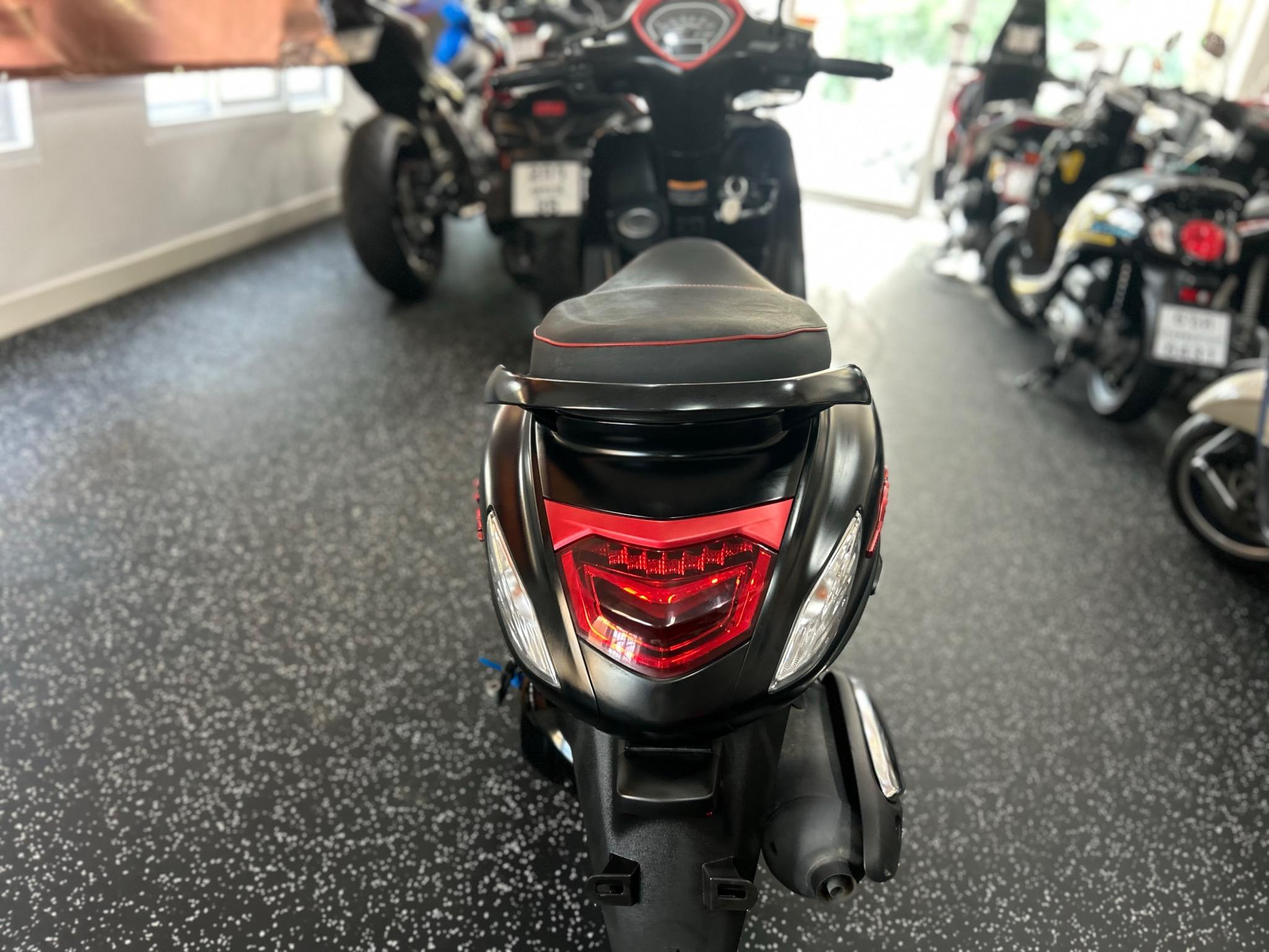 YAMAHA GRAND FILANO 125