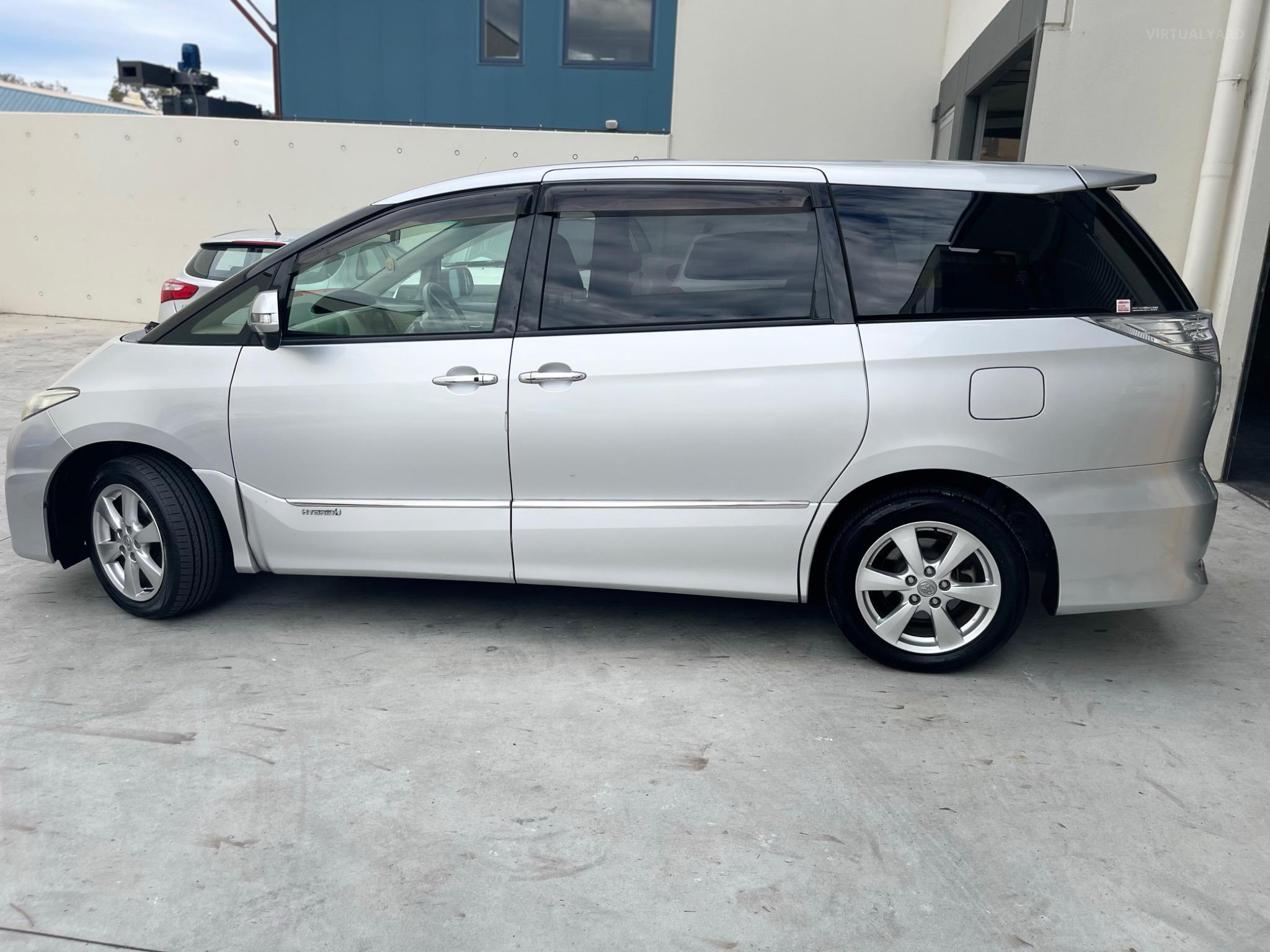 TOYOTA ESTIMA
