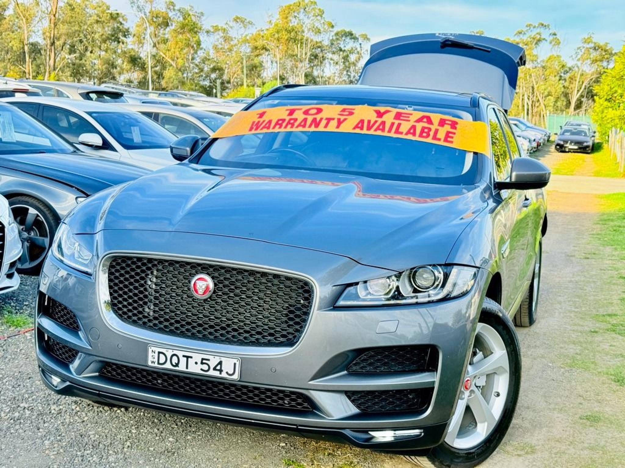 JAGUAR F-PACE