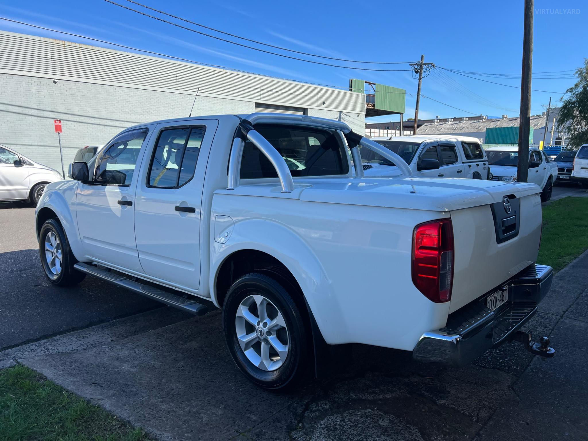 NISSAN NAVARA