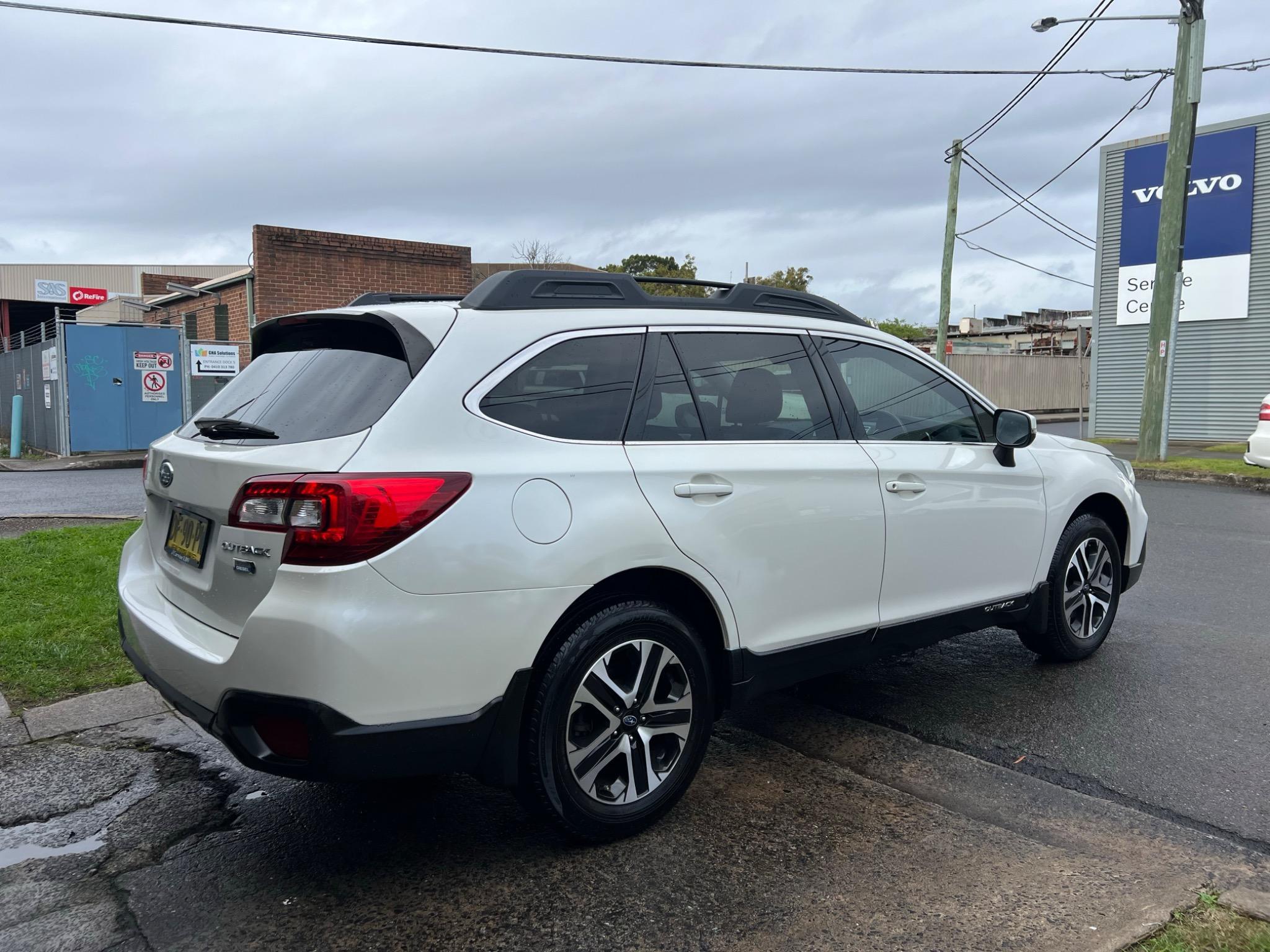 SUBARU OUTBACK