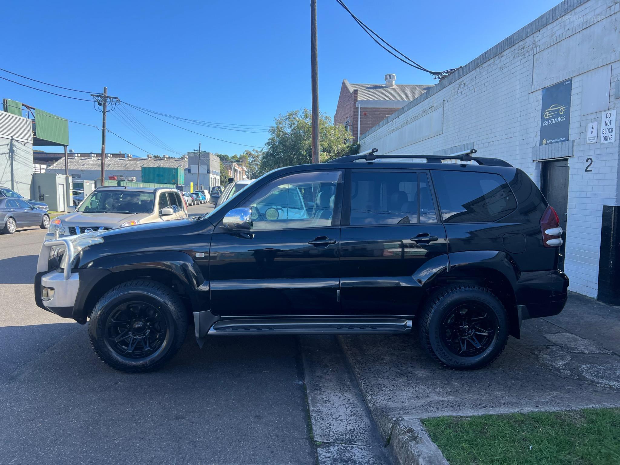 TOYOTA LANDCRUISER