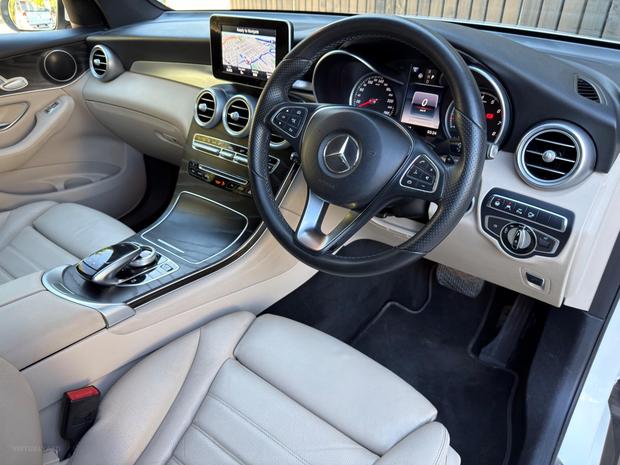 MERCEDES-BENZ GLC