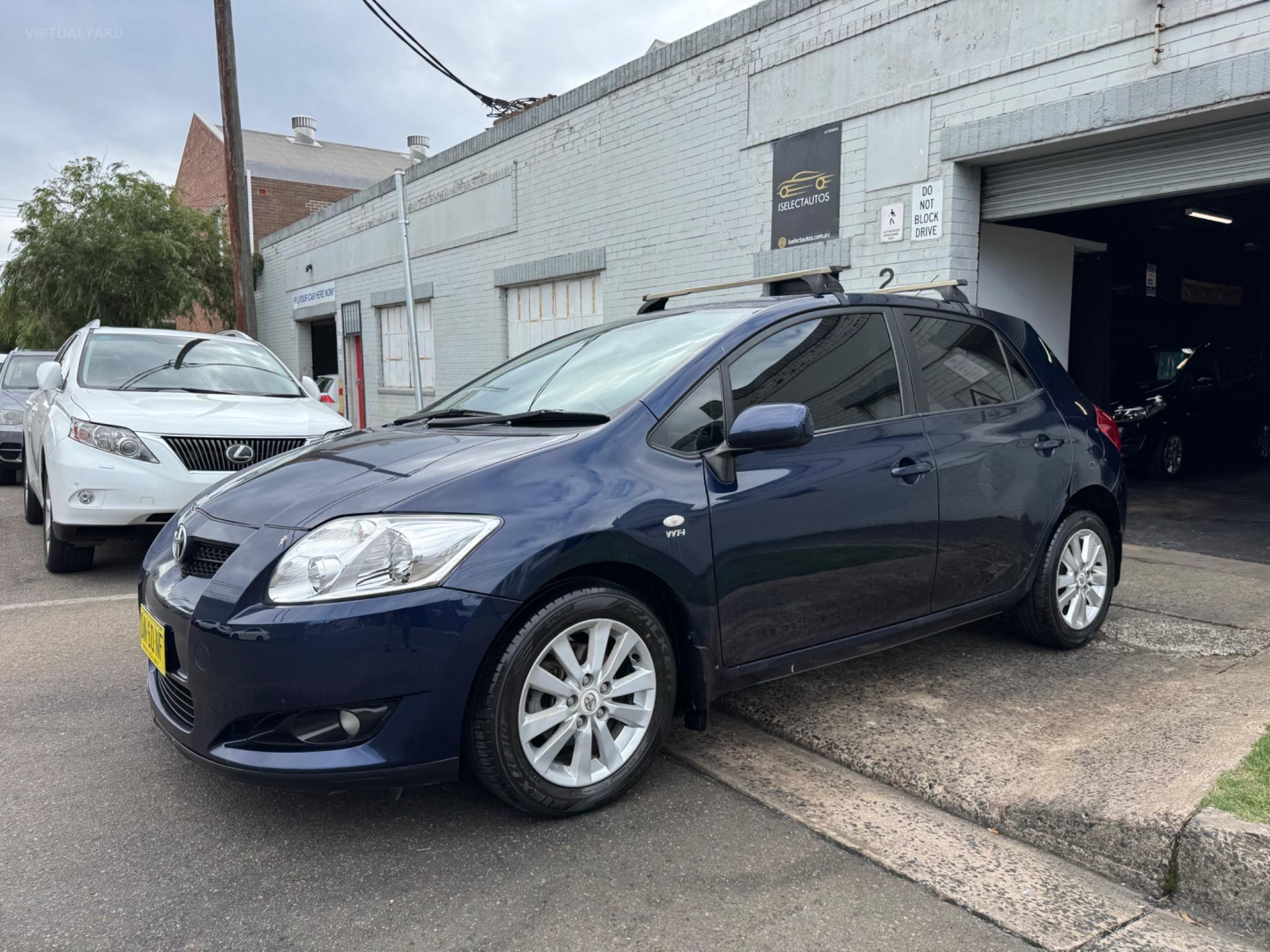 TOYOTA COROLLA