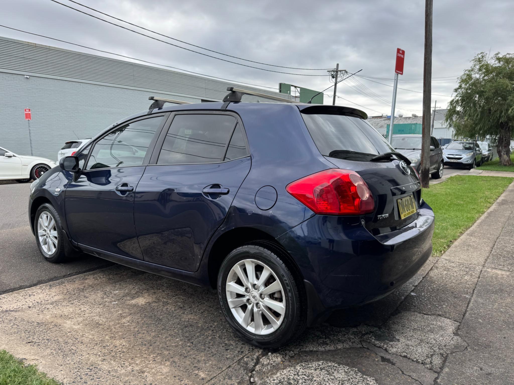 TOYOTA COROLLA