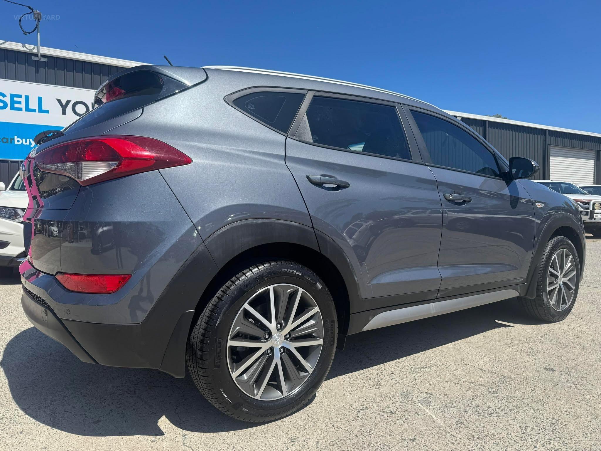 HYUNDAI TUCSON